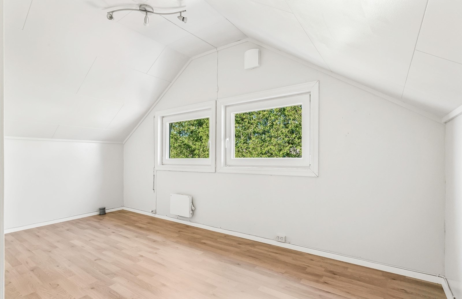 Soverom/stue Galleribilde