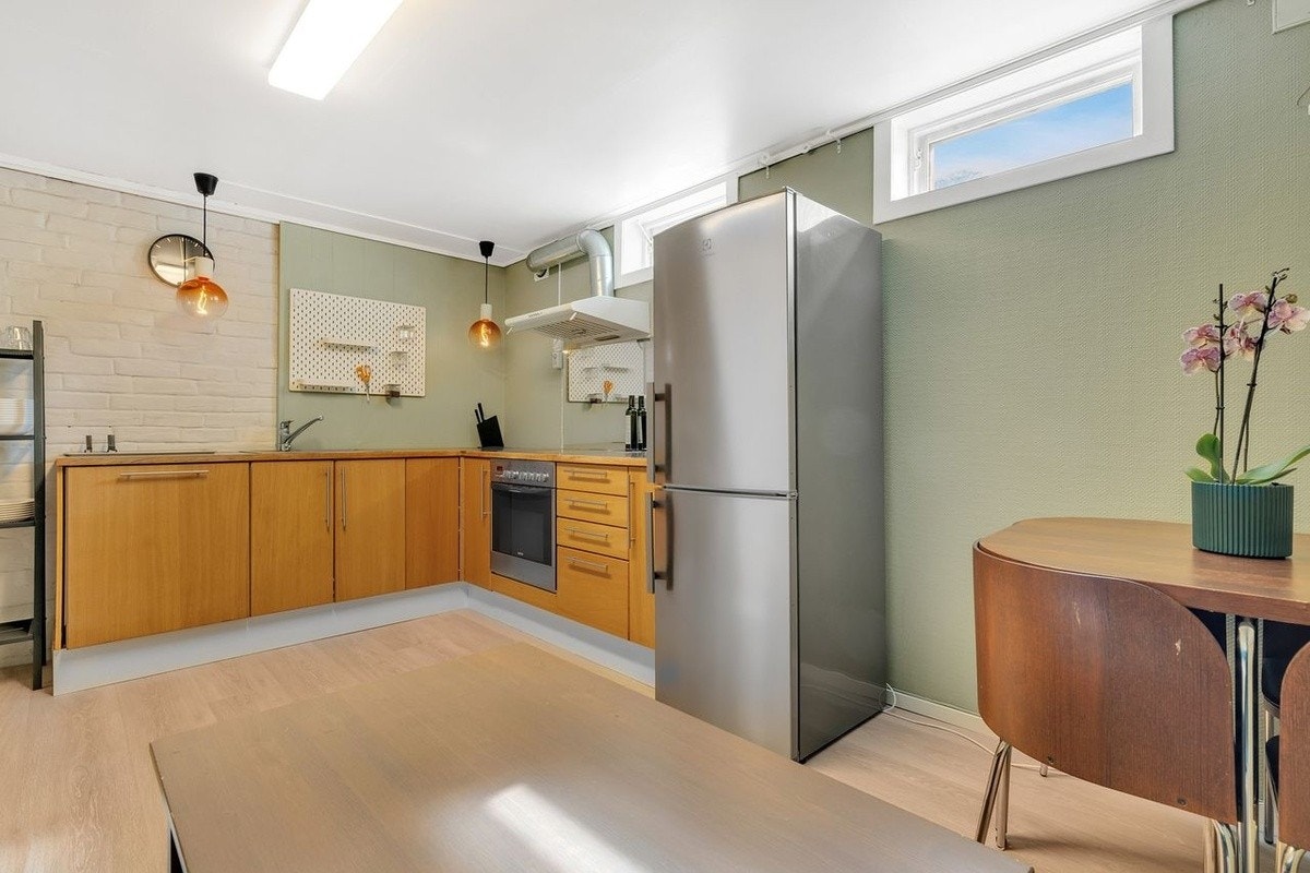 Kjøkkken/ stue 14 kvm Galleribilde