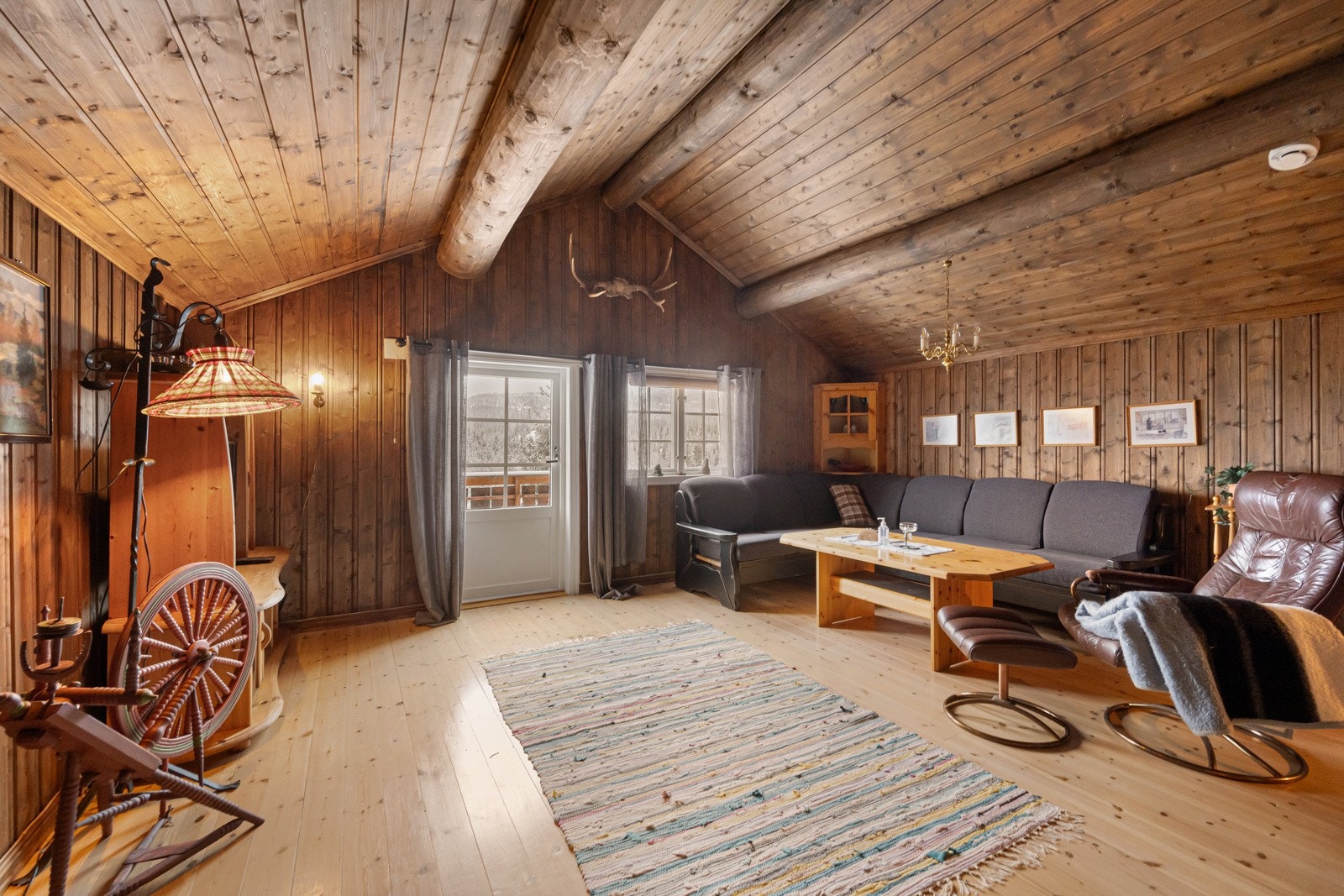 Koselig loftsstue Galleribilde