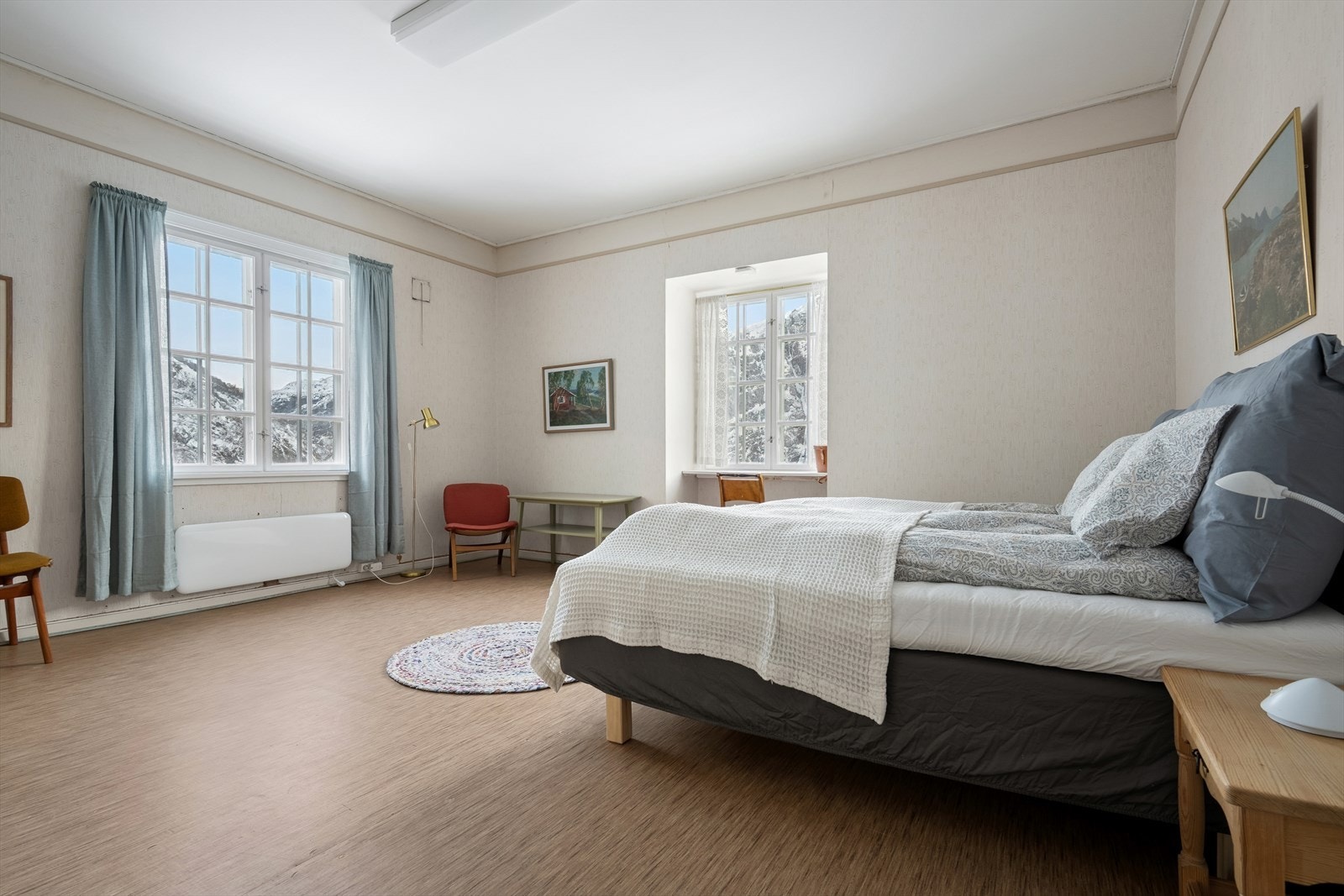 Soverom I - Alternativt kan man fint benytte rommet som ekstra stue eller lignende ved behov Galleribilde