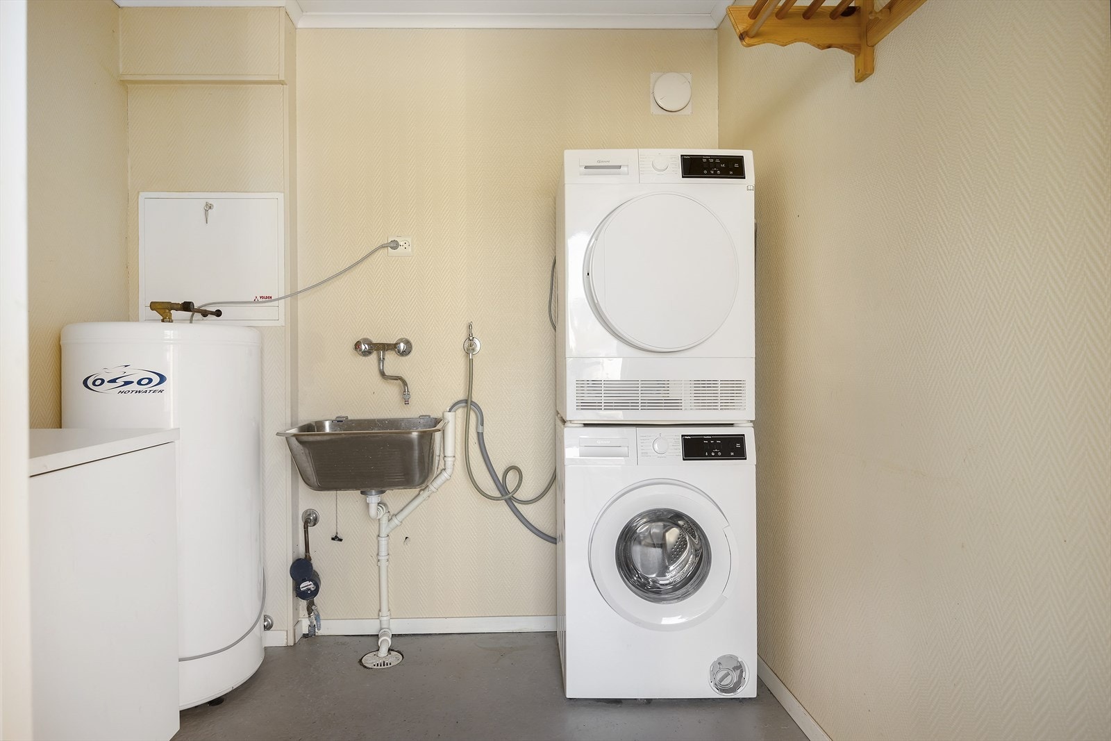 Vaskerom Galleribilde