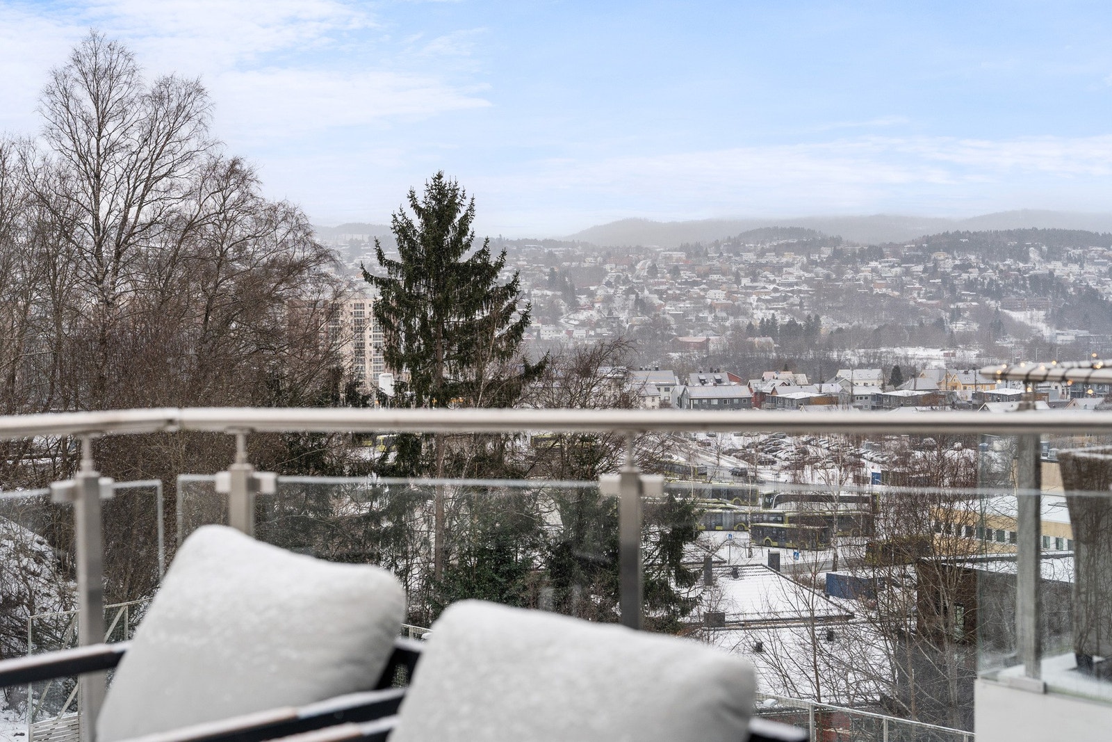 Fra vinterhalvåret. Galleribilde