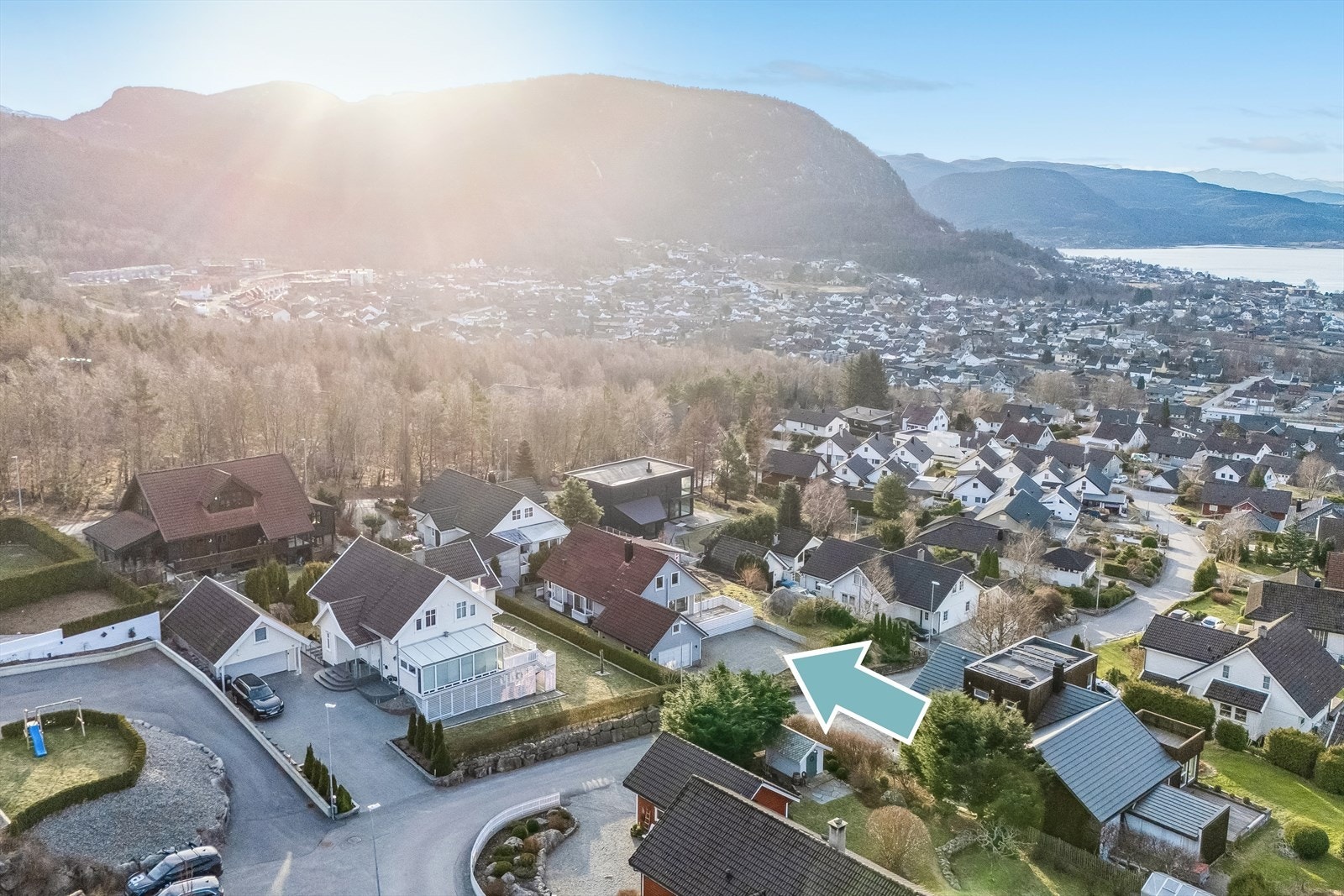 Klovsteinsvegen 11 - stor oppgradert enebolig på Jørpeland, presenteres av Mats Ualand Eik, DNB Eiendom Galleribilde