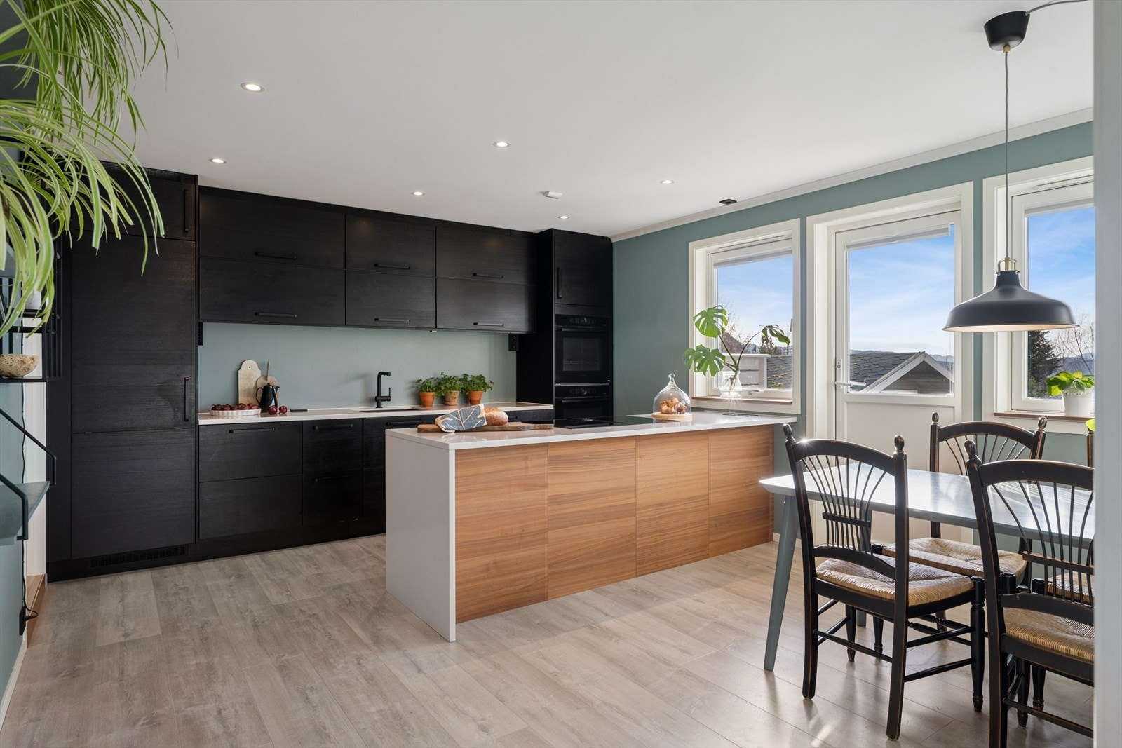 1.etg: Nytt kjøkken fra 2022. Galleribilde