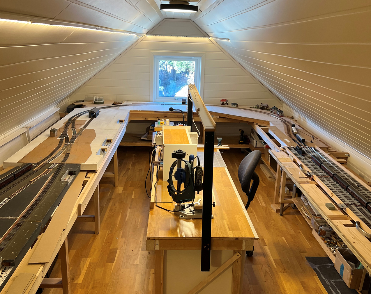 Garasje loft - (innredning av garasjeloft er ikke byggemeldt) Galleribilde