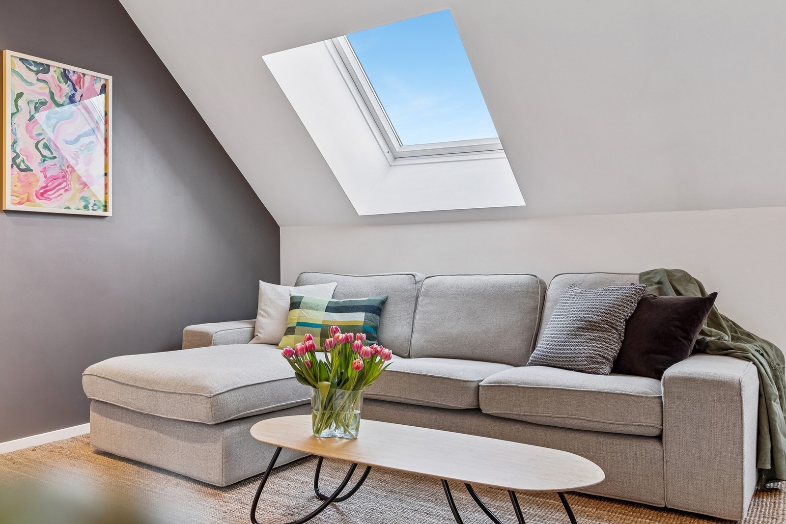 Leiligheten er godt vedlikehold og holder gjennomgående god standard. Galleribilde