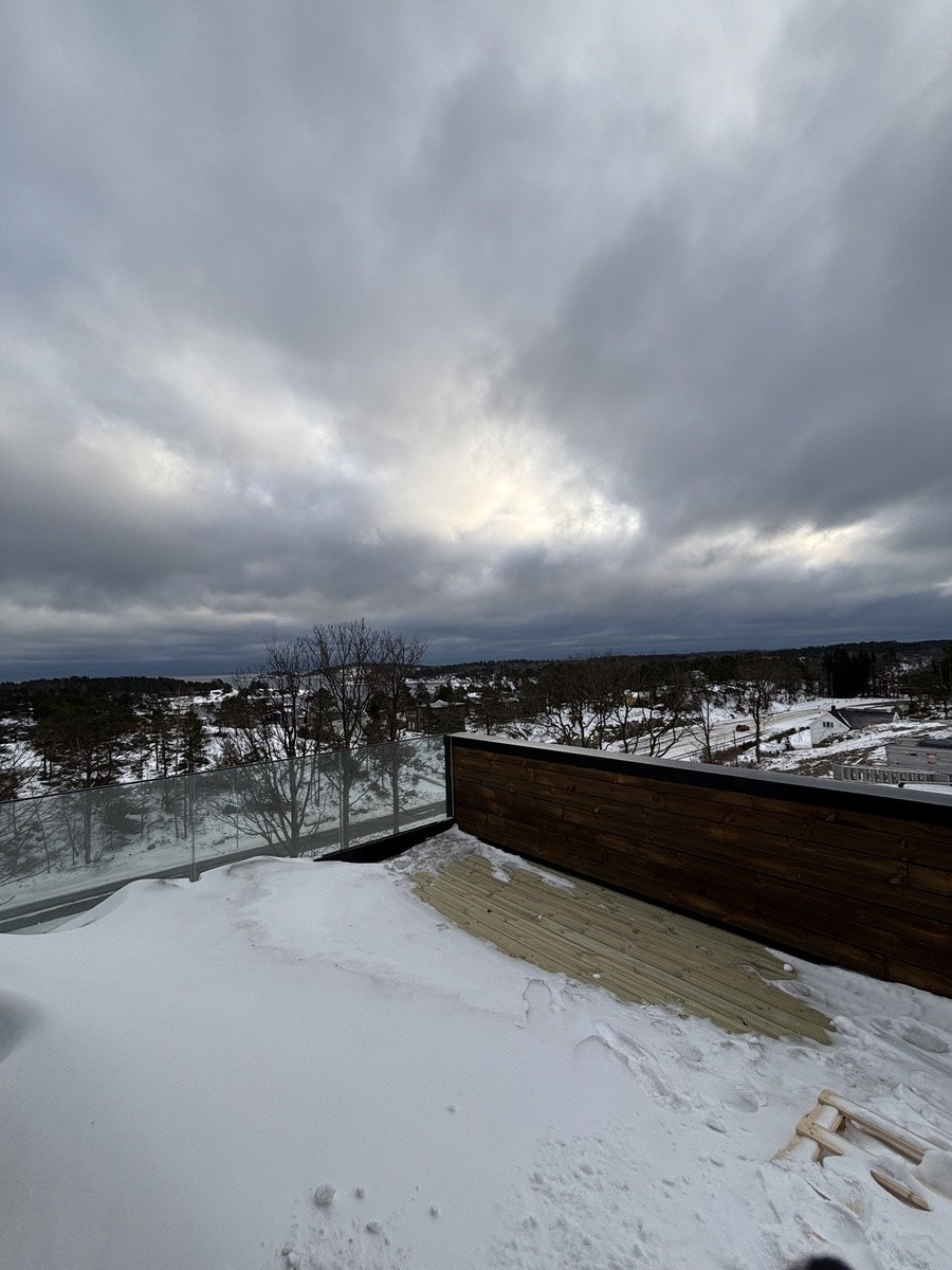 Privat terrasse i 2. etasje Galleribilde