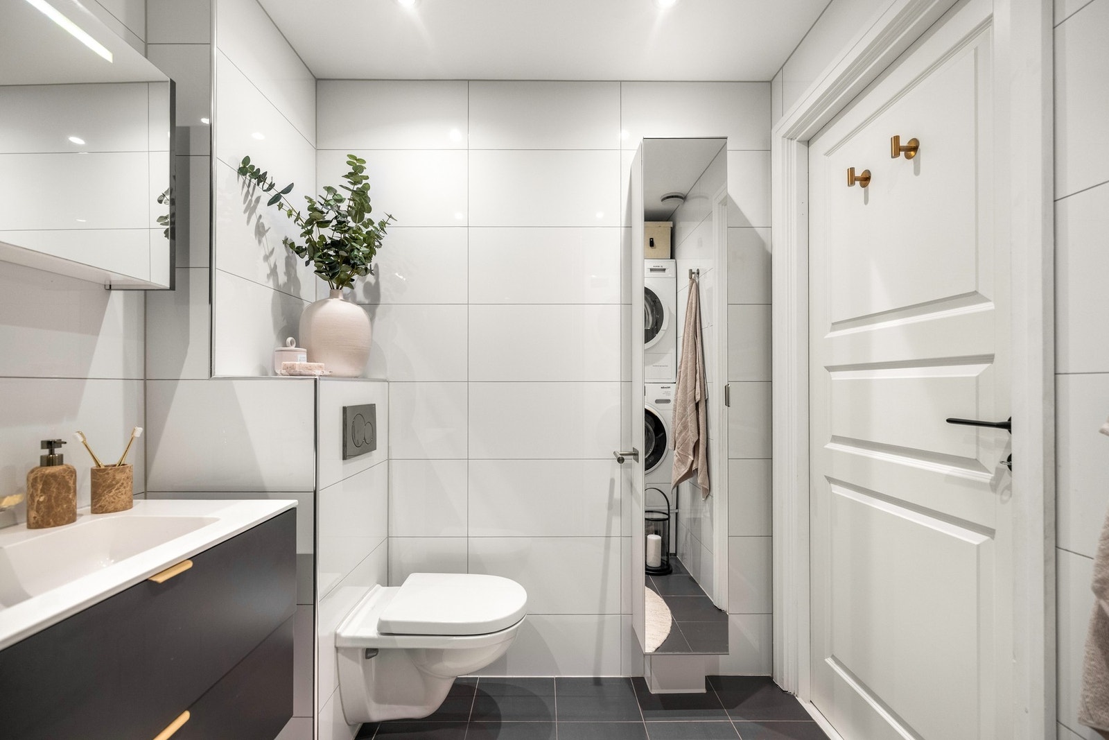 Badet ble overflateoppusset i 2019 og holder en veldig god standard Galleribilde