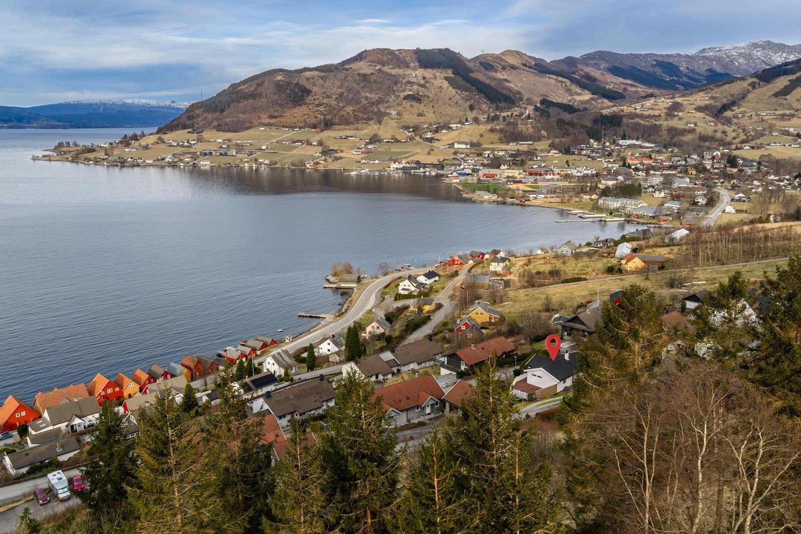 En familiebolig med nydelig utsikt i Rosendal! Galleribilde
