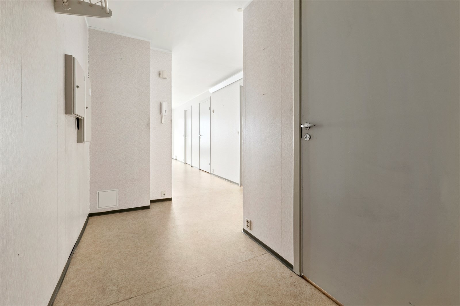 Gang. Leiligheten ligger like ved inngangspartiet i 1. etg. Galleribilde