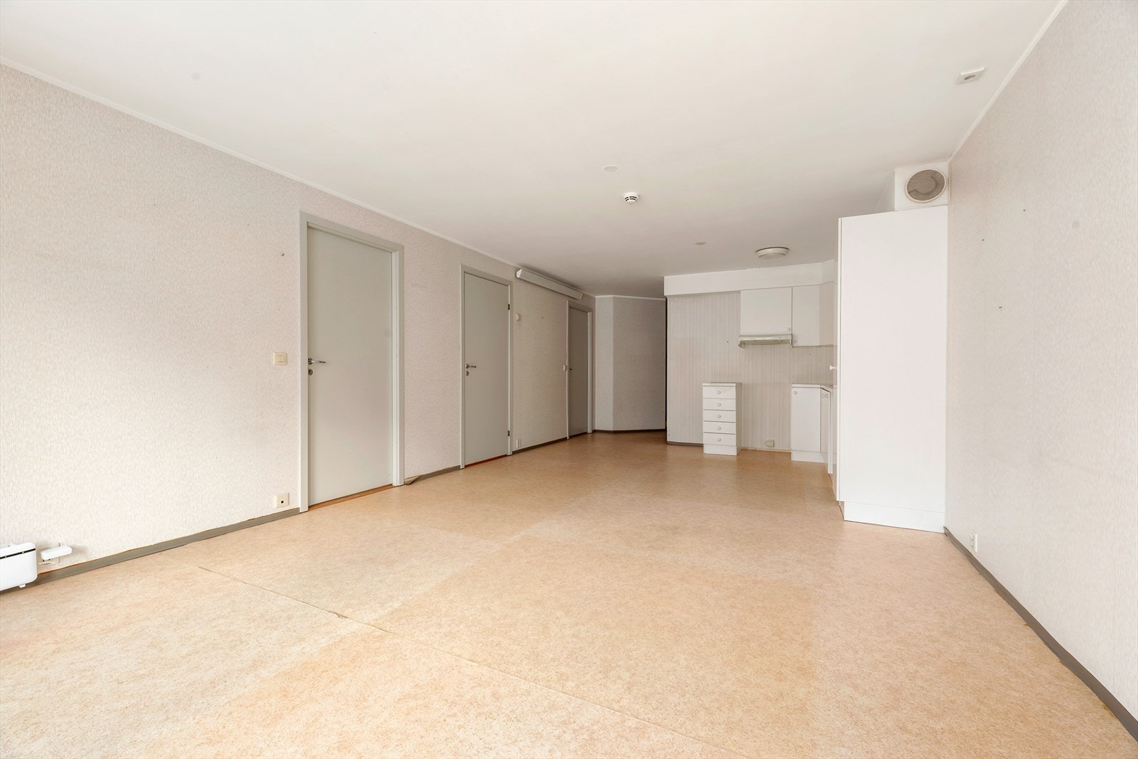 Fra stuedel mot soverom, innvendig bod og bad. Galleribilde