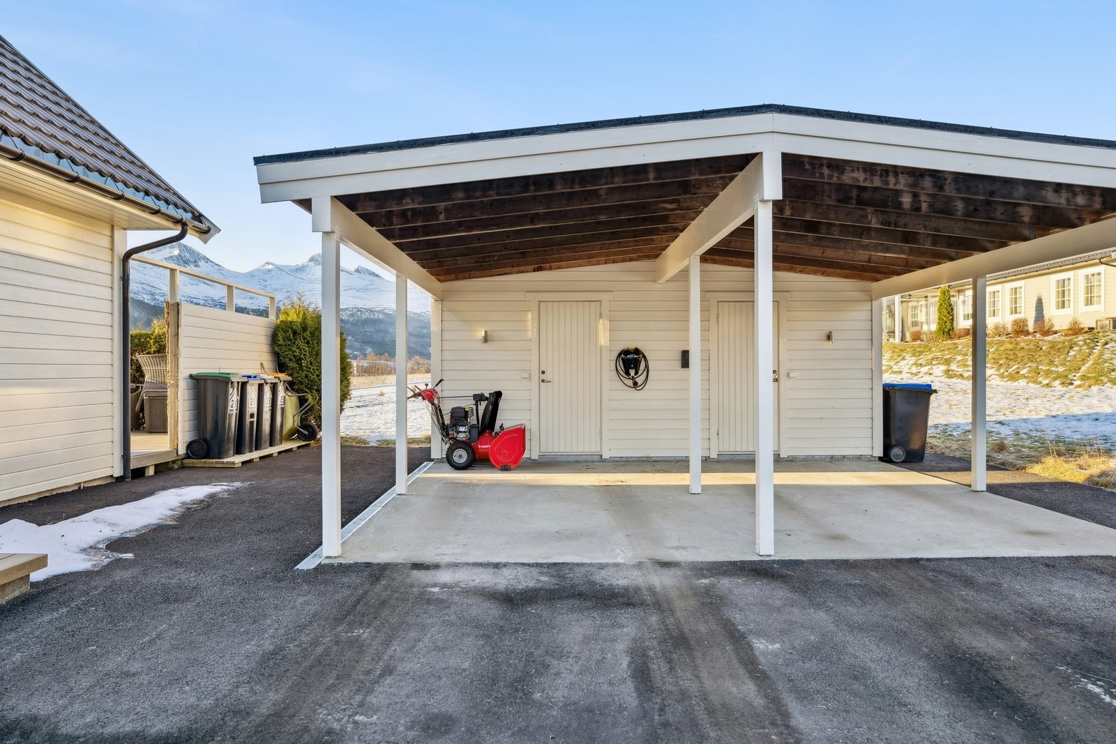 I 2023 ble det installert elbil-lader Galleribilde