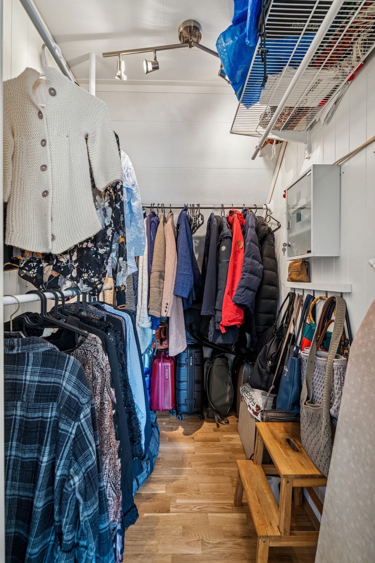 Garderobe/bod Galleribilde