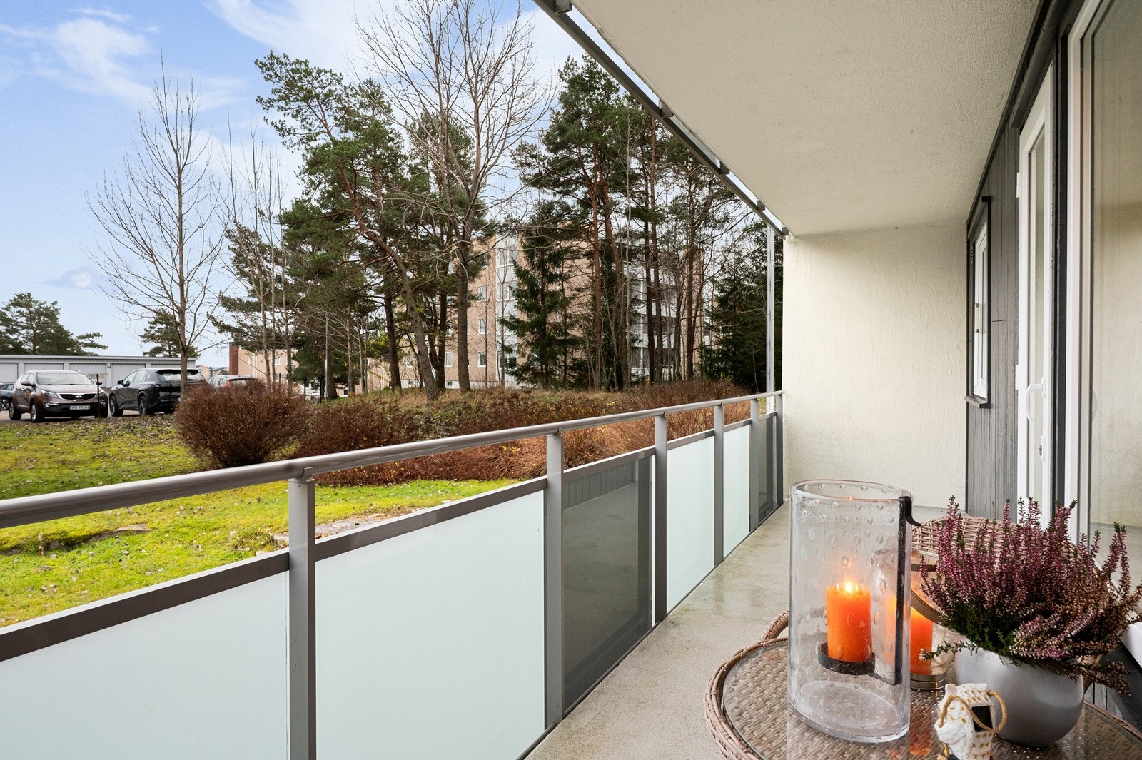 Balkongen er romslig og gir god plass til en hyggelig sittegruppe. Galleribilde