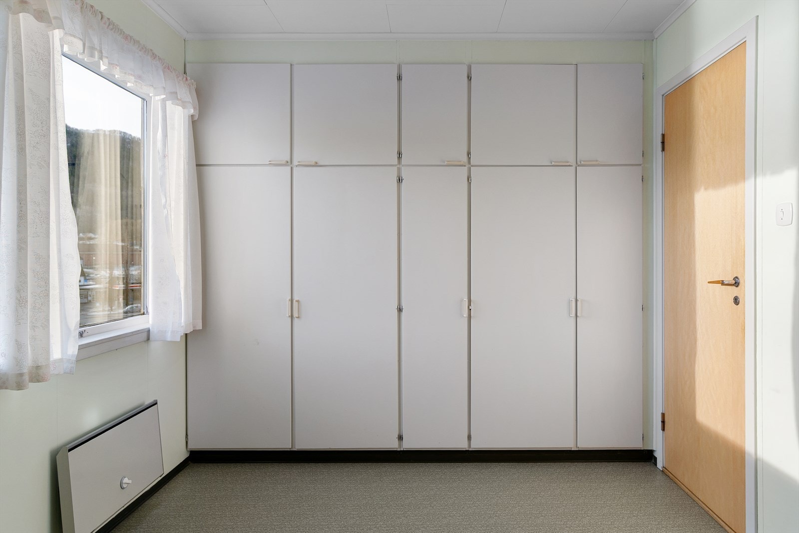 God plass til garderobeløsninger. Galleribilde