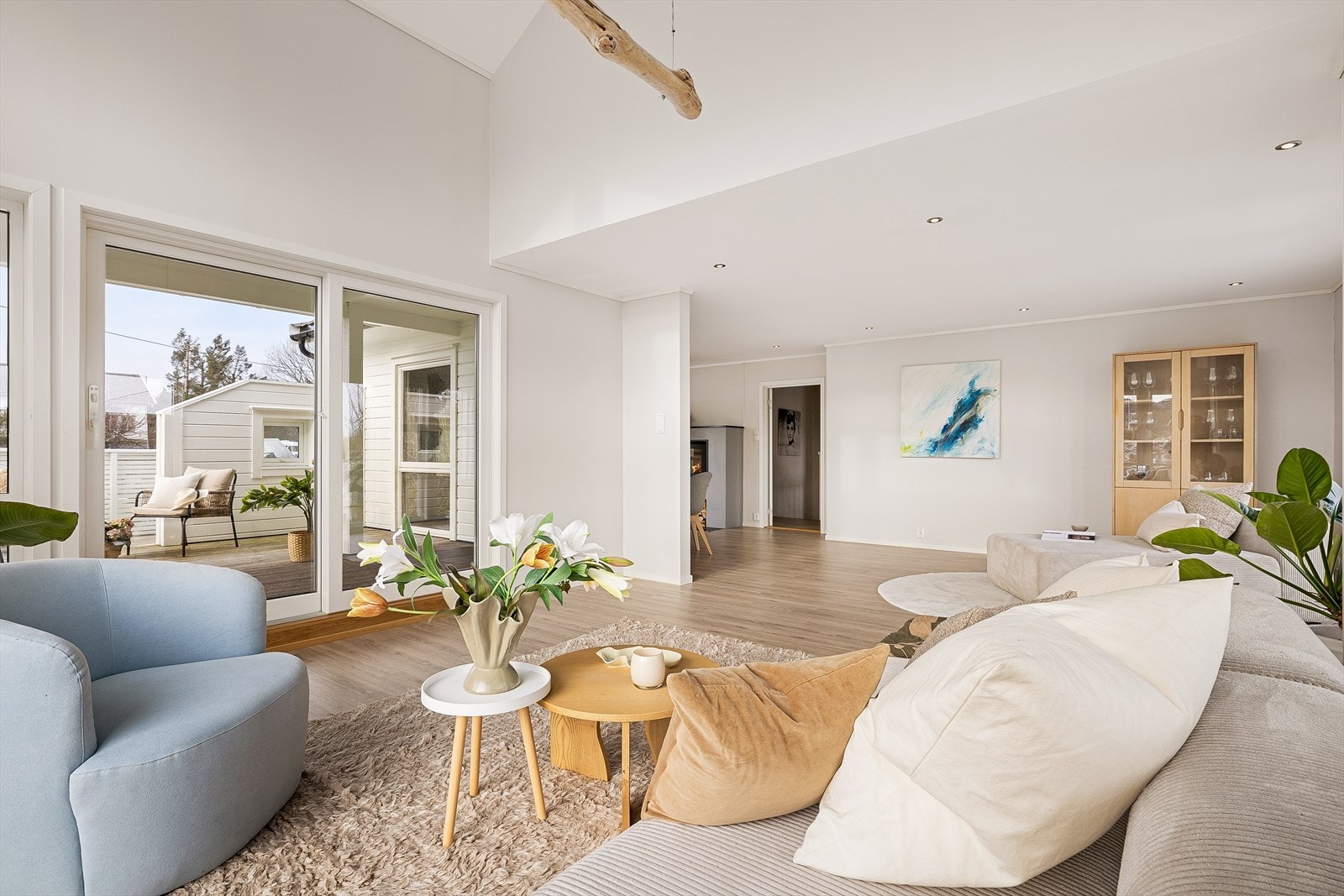 Varmepumpe er montert i stue/ kjøkken. Galleribilde