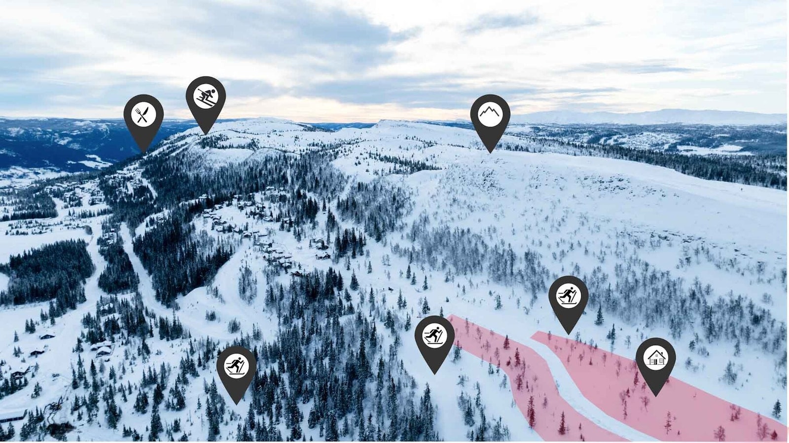 Tomteområdet illustrert på dronefoto med omkringliggende fasiliteter Galleribilde