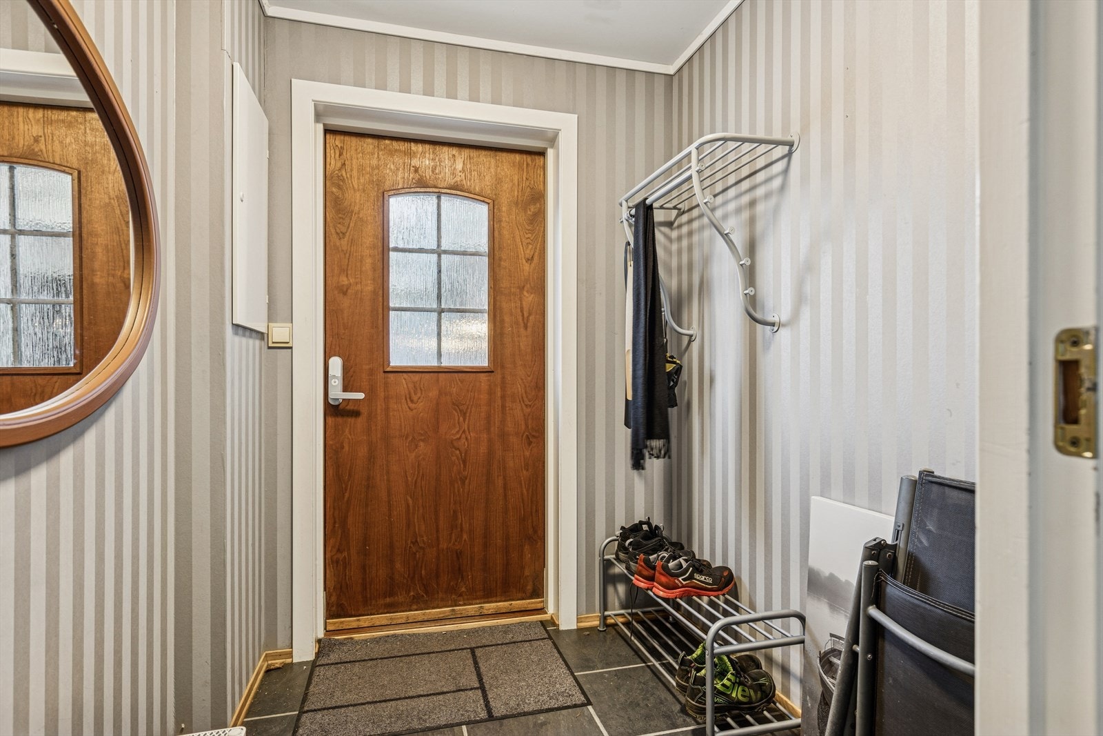 Inngangsparti i utleiedel. Galleribilde