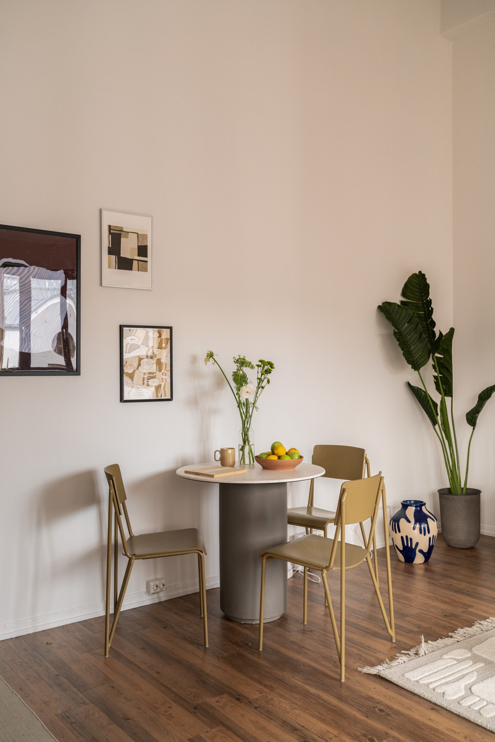 Bredbånd fra Telia (100mb linje) er inkludert i felleskostnadene. Galleribilde