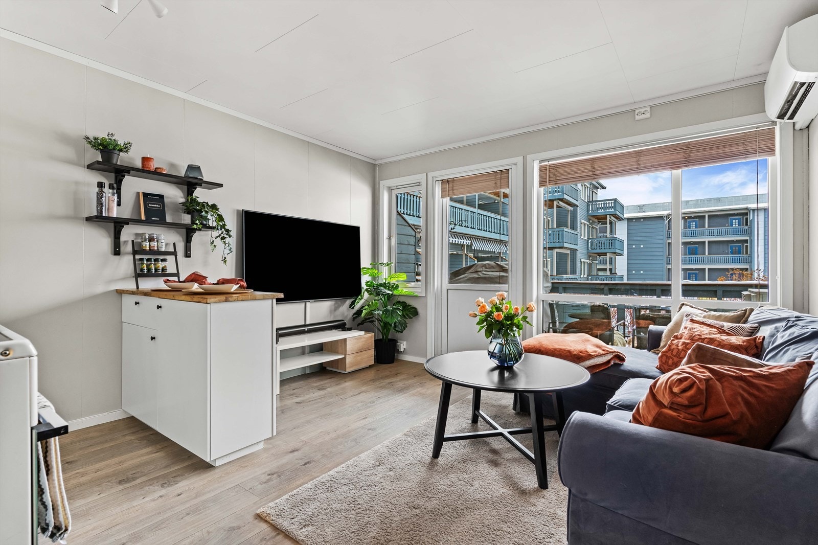 Velkommen til Øvre Kjellerstuvei 8, presentert av Kenneth Andreassen i Nordvik Lillestrøm! Foto: Anders Botnmark Galleribilde