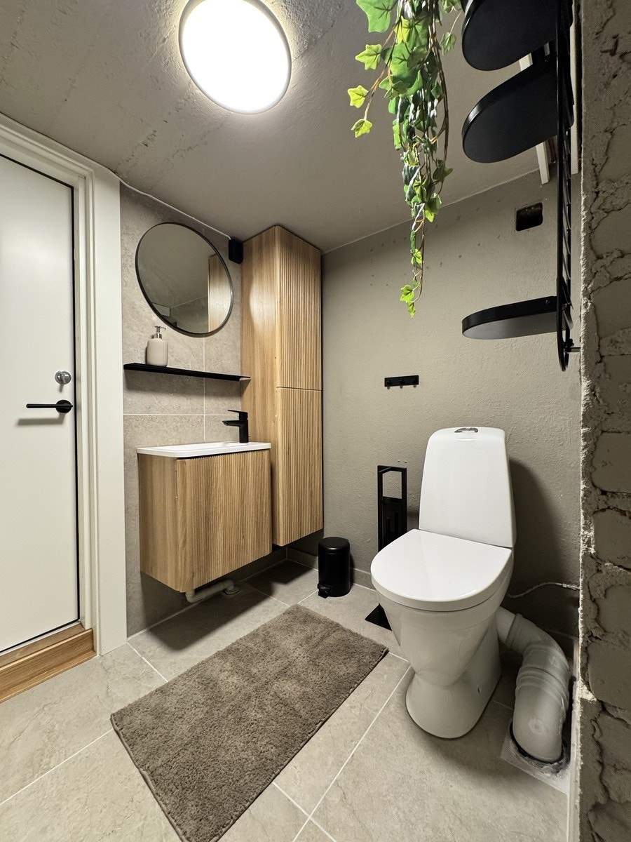 Nyoppusset bad i vaskerom/kjeller Galleribilde