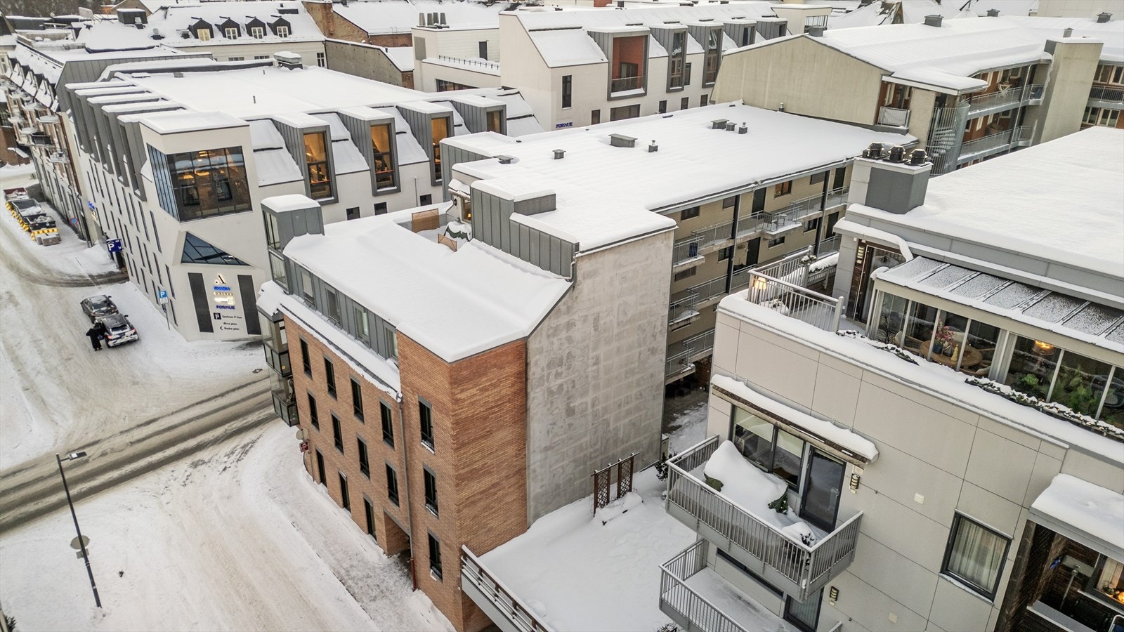 Meget sentral beliggenhet med gangavstand til alle sentrumsfasiliteter. Galleribilde