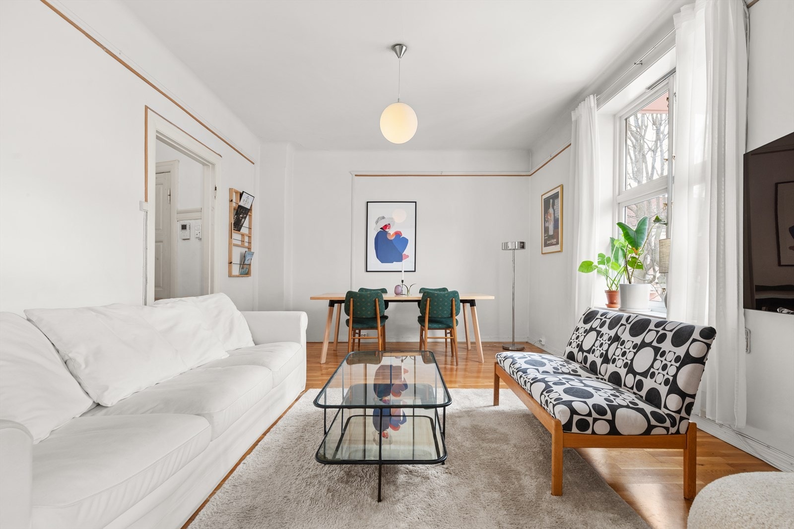 Velkommen til Hammerstads gate 18, presentert av Espen Johnsen og Fredrik Buer Moe ved Nordvik Majorstuen - Foto: Villanueva Photo. Galleribilde