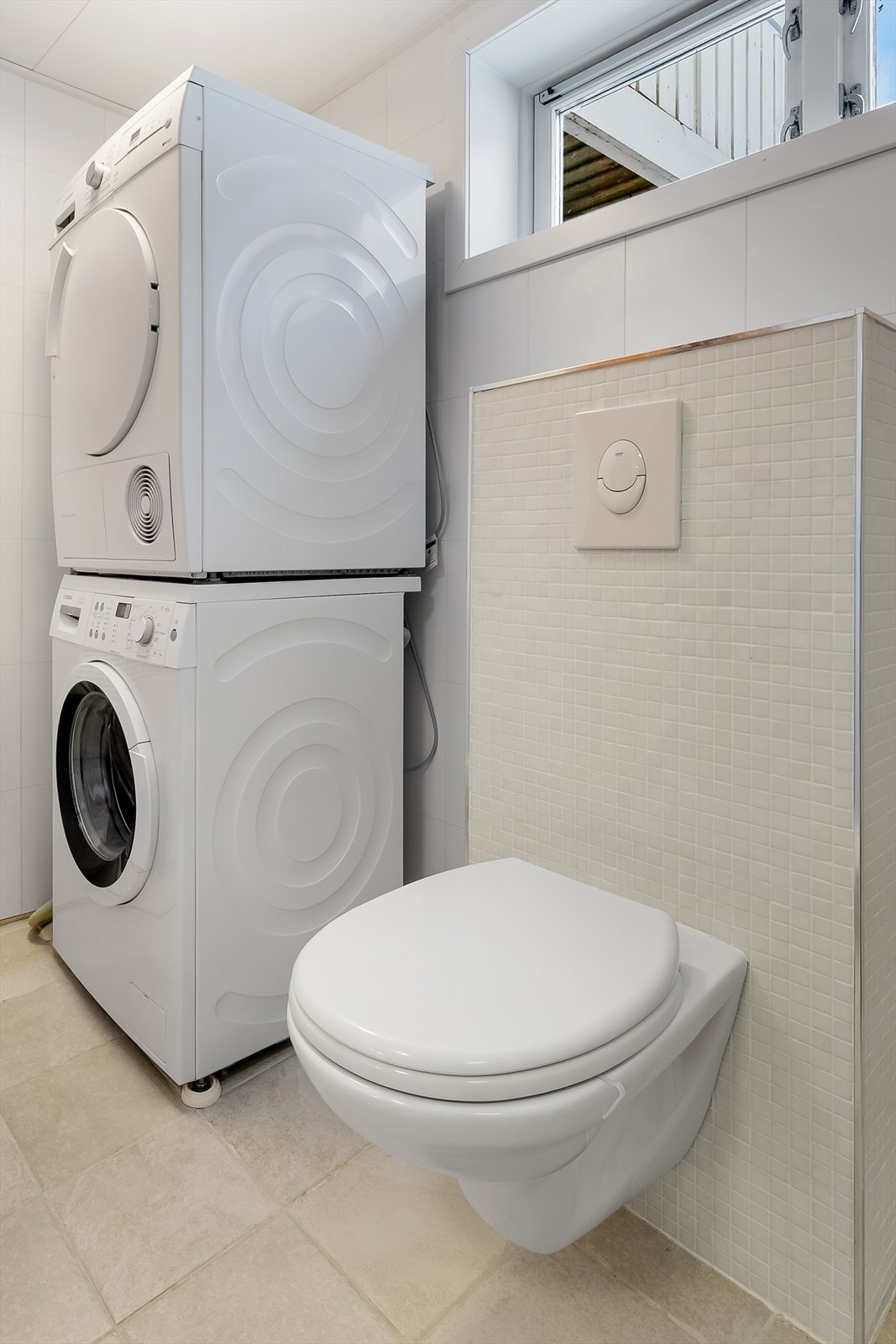 Opplegg for vaskemaskin og tørketrommel Galleribilde