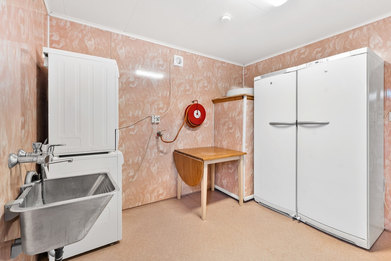 Vaskerom Galleribilde