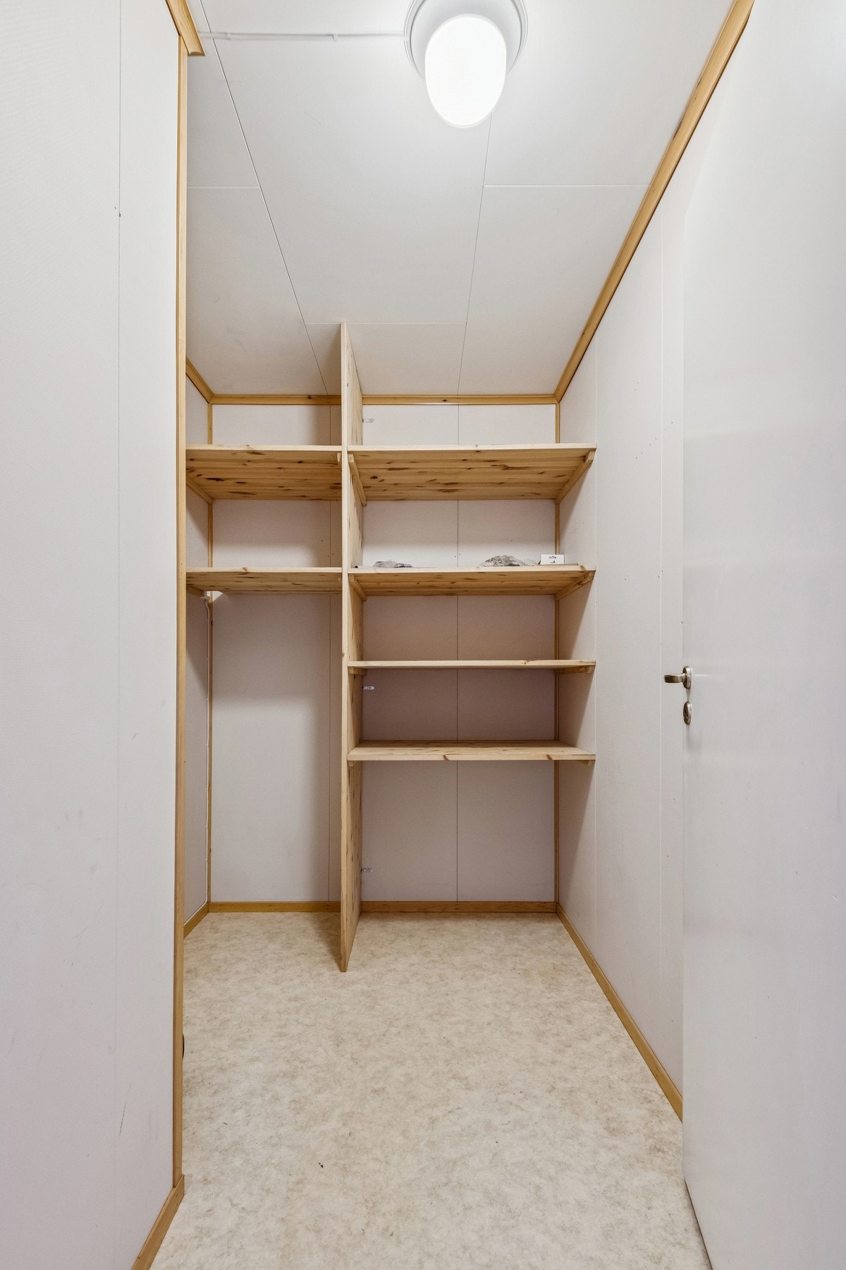 Bod med god plass til lagring. Galleribilde