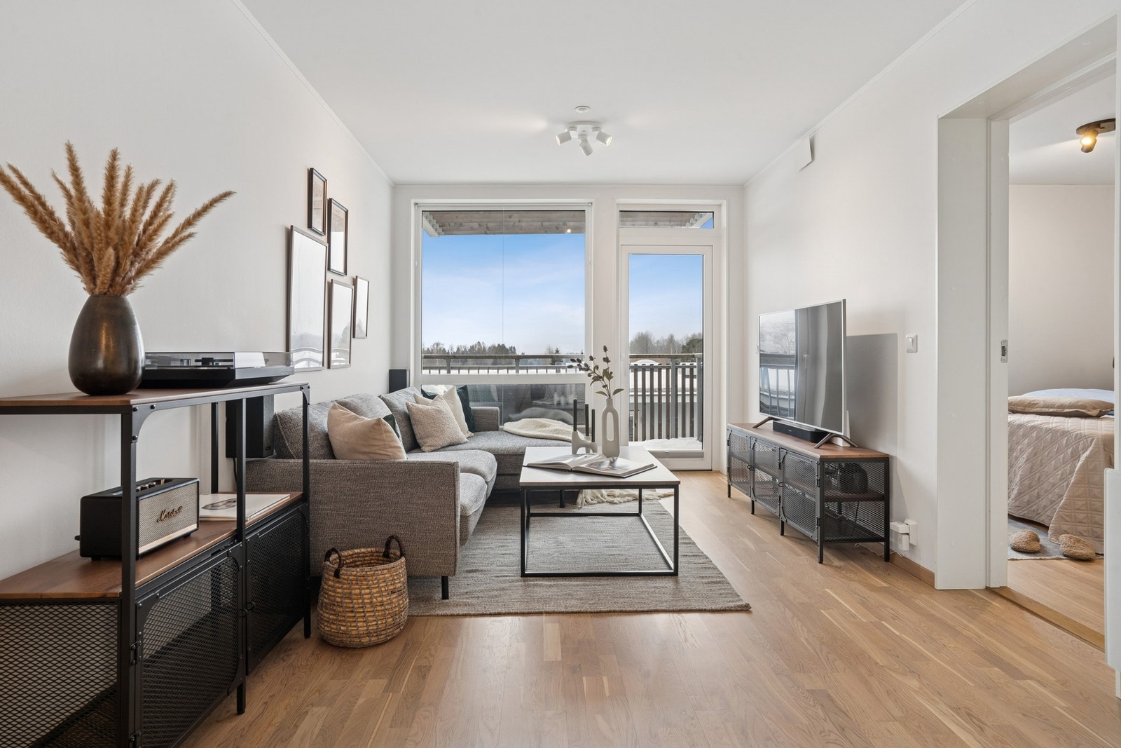 EIE Jessheim v/ Julie Fredheim Maudal har gleden av å presentere Reidar Bakkes veg 20! Foto: Ole Kaldal v/ EFKT Galleribilde