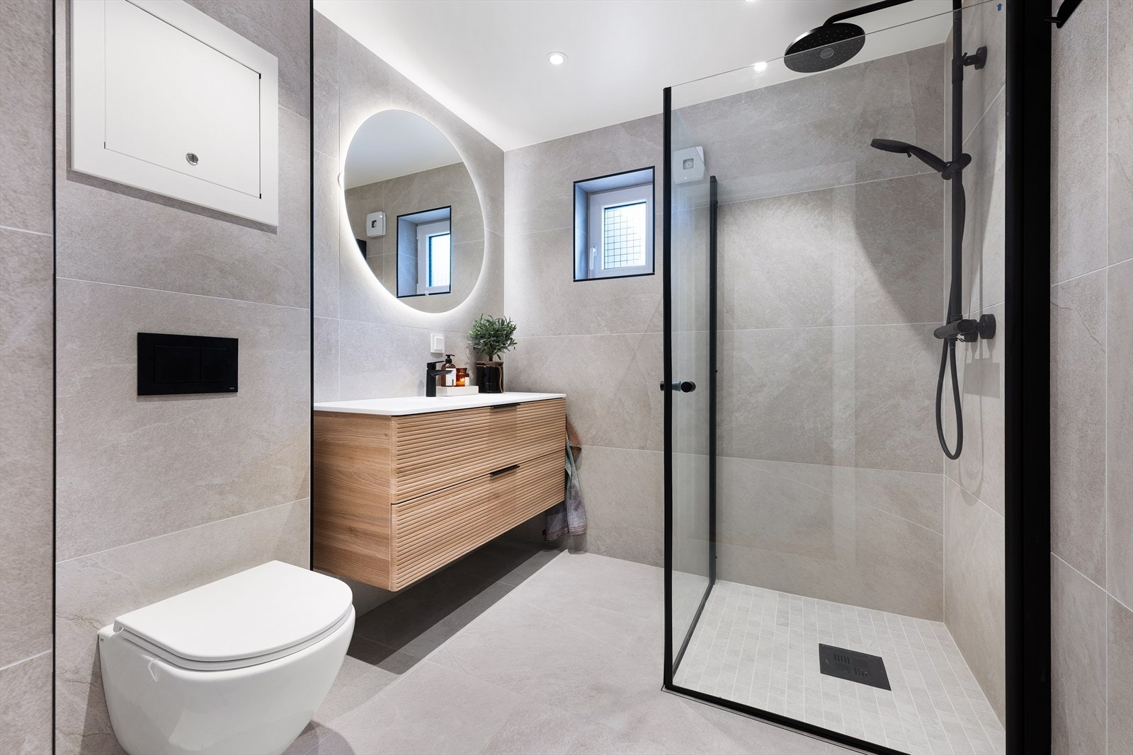 Nydelig renovert baderom fra 2024. Galleribilde