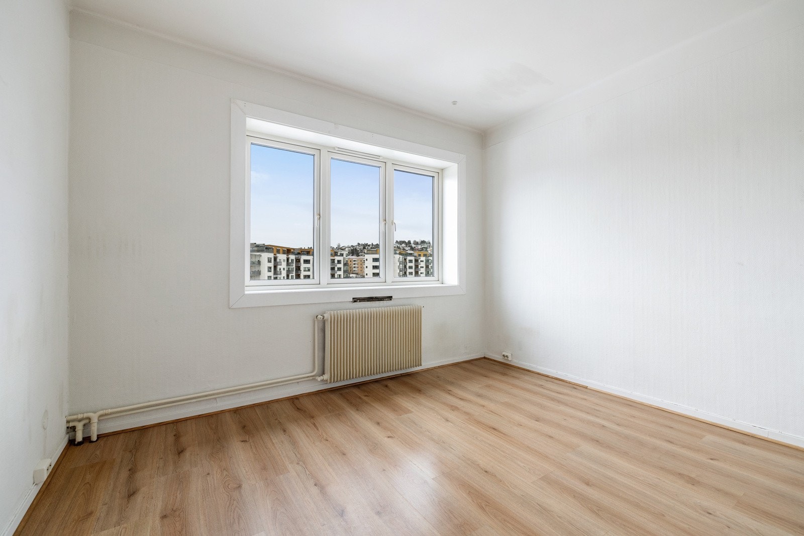 En lys 1-roms leilighet med flott utsyn på Vålerenga Galleribilde