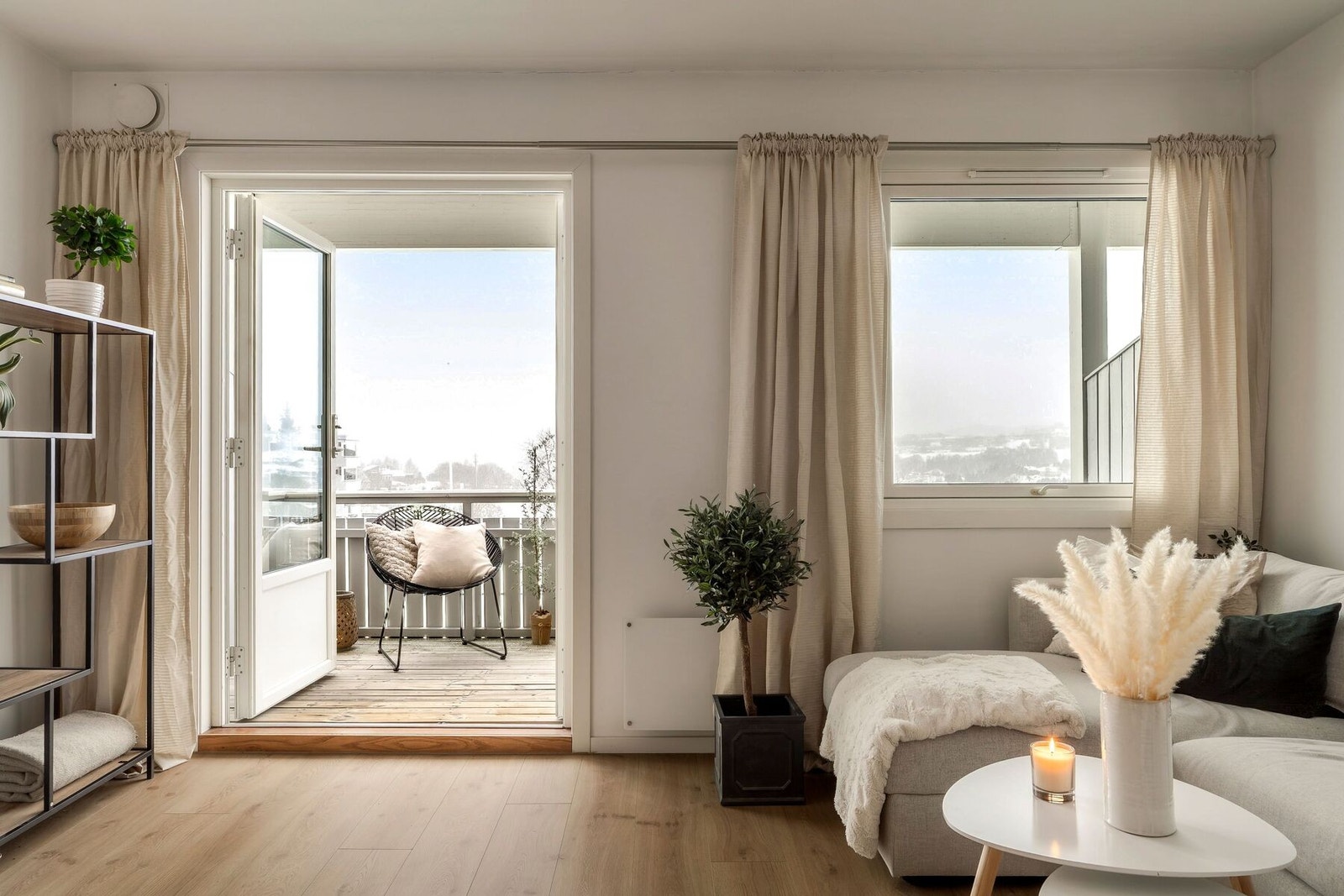 Velkommen hjem til Hallset og Vestre Hallsetvangen 1C! Foto: Vidar Alvik/Grattis Foto Galleribilde