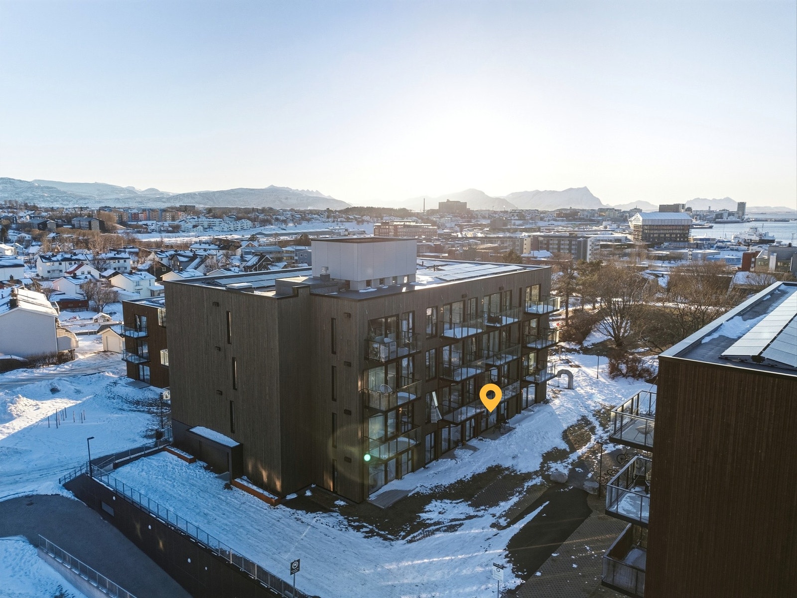 Lekker og moderne 2-roms selveier. iParken ble oppført i 2024 og har attraktiv beliggenhet i Rønvika. Galleribilde