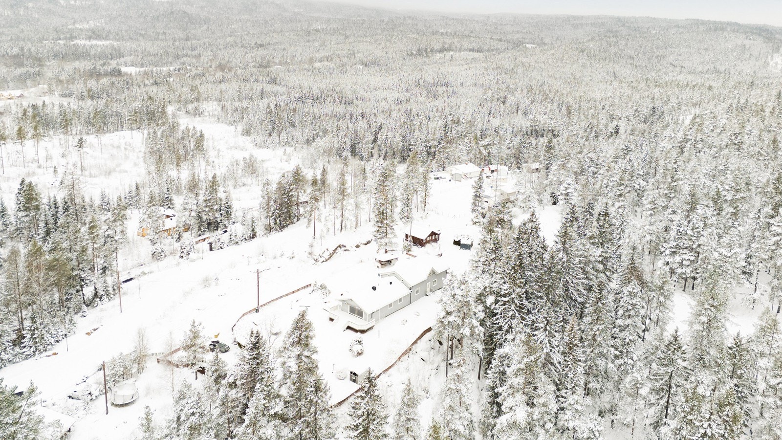 Her har du marka i umiddelbar nærhet og et område som byr på gode turmuligheter både på vinteren og sommeren. Galleribilde