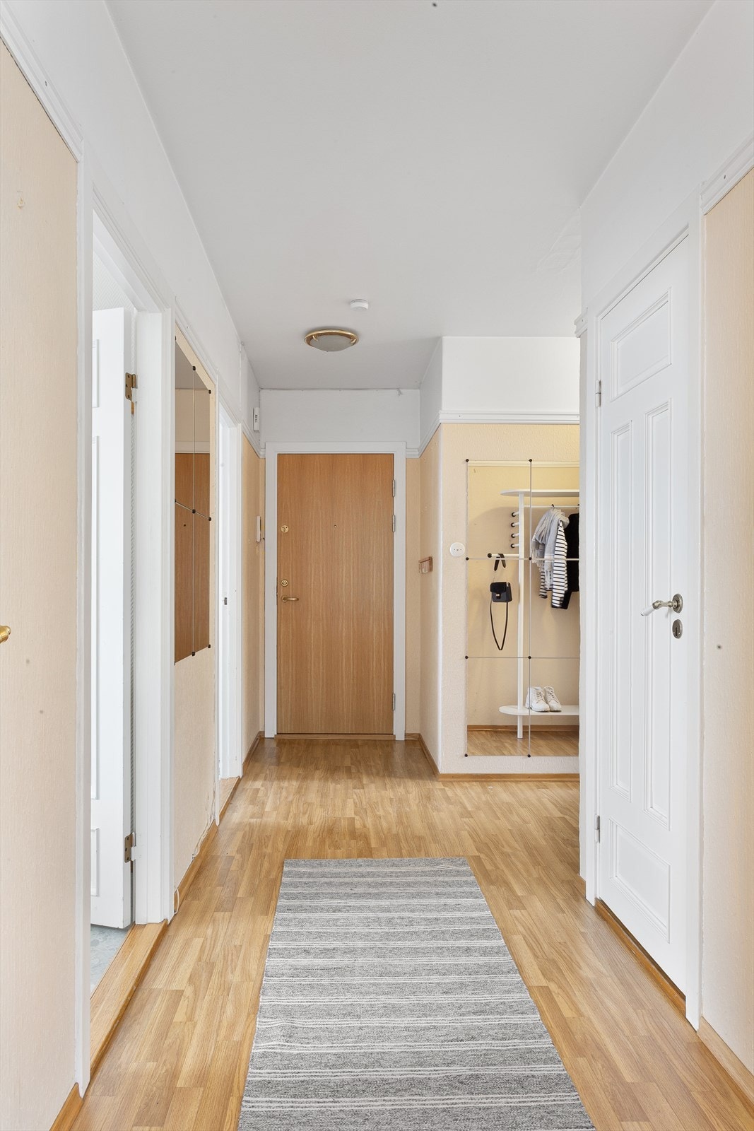 Gang med dørcallinganlegg Galleribilde