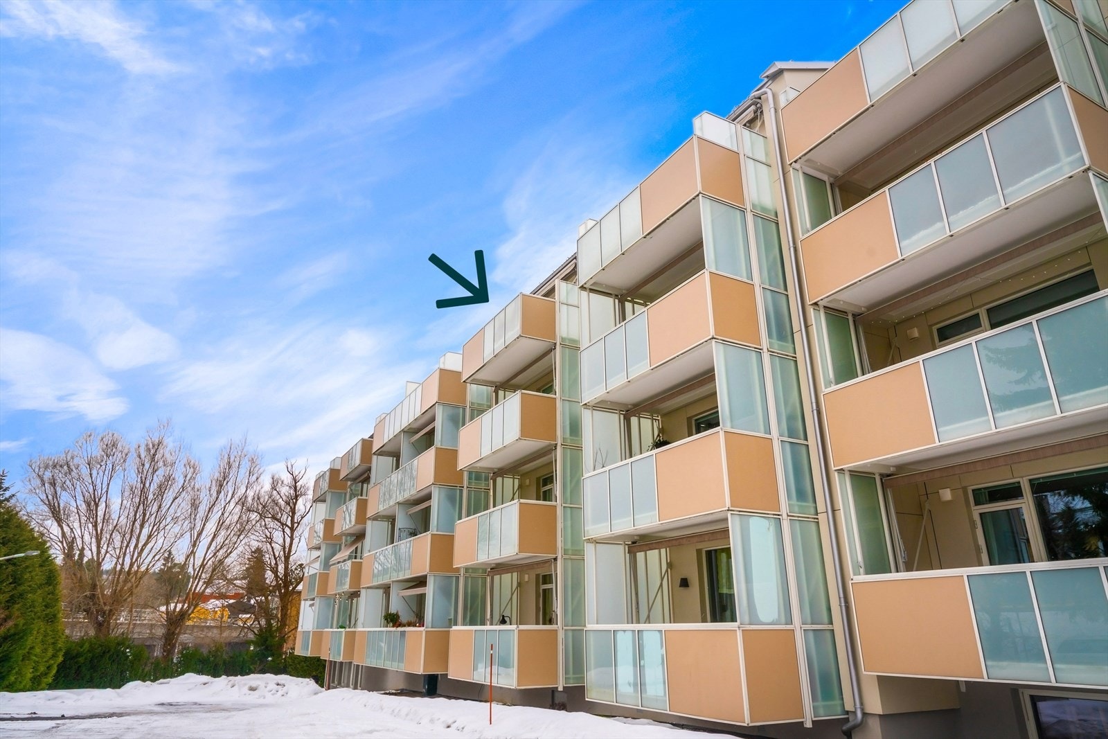 Toppleilighet. Fasaden og balkonger ble renovert i 2018. Galleribilde