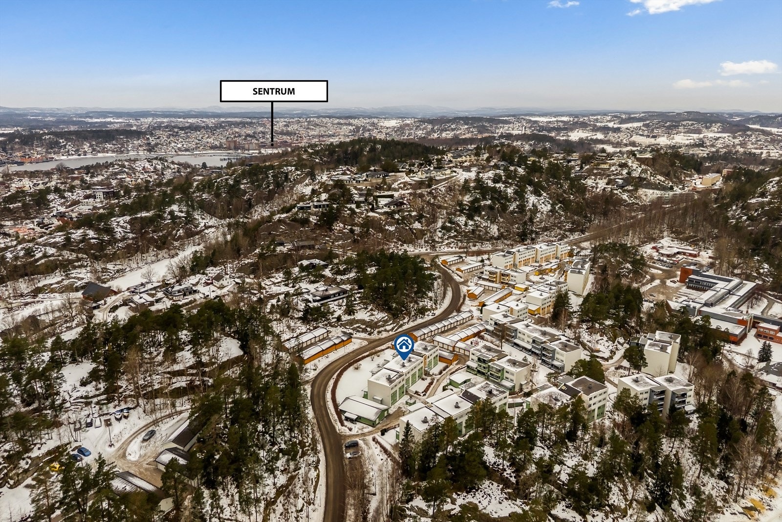 ca. 2,5 km til Sandefjord sentrum Galleribilde