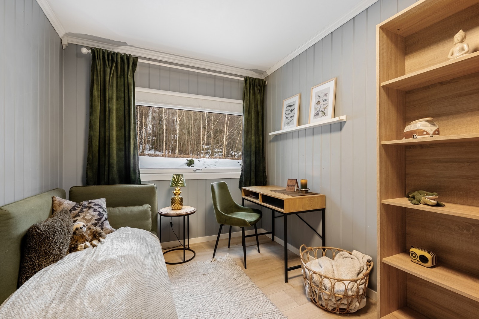 Soverom II er godt egnet som barnerom, gjesterom eller hjemmekontor Galleribilde