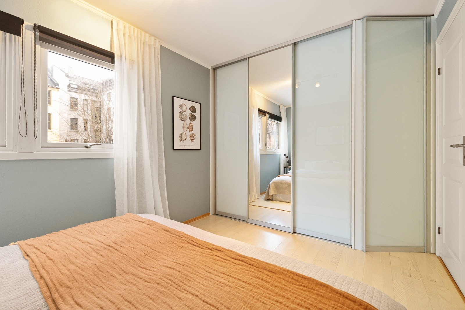 Soverom. Galleribilde