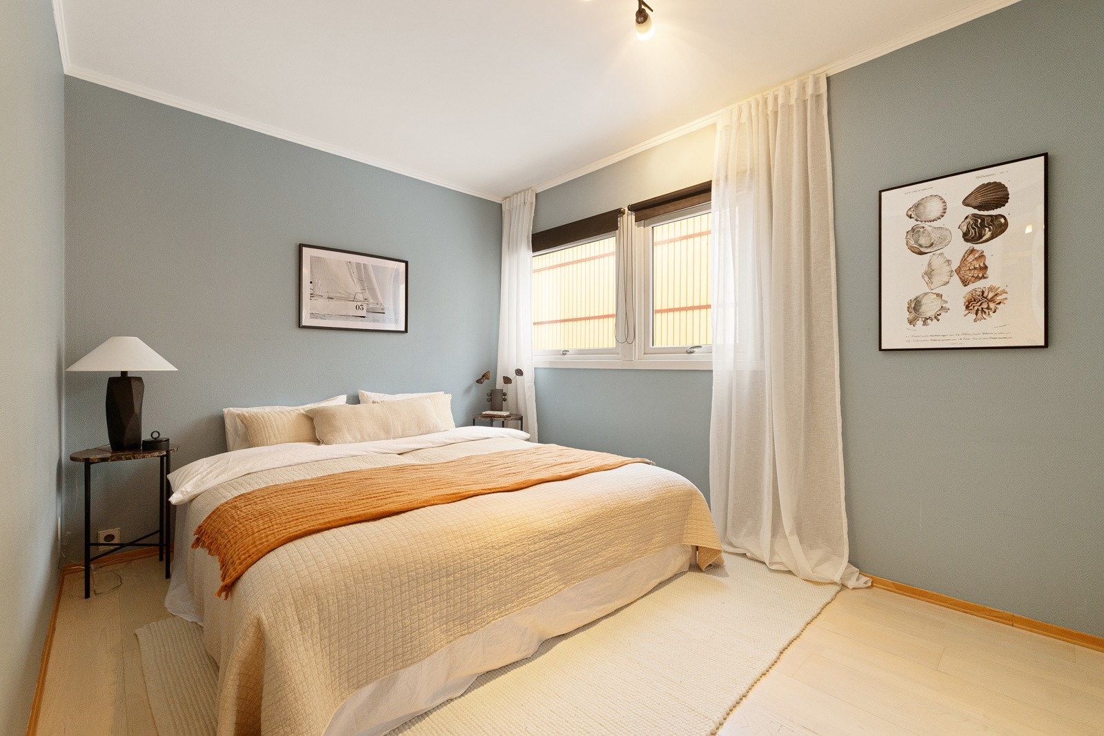 Soverom. Galleribilde