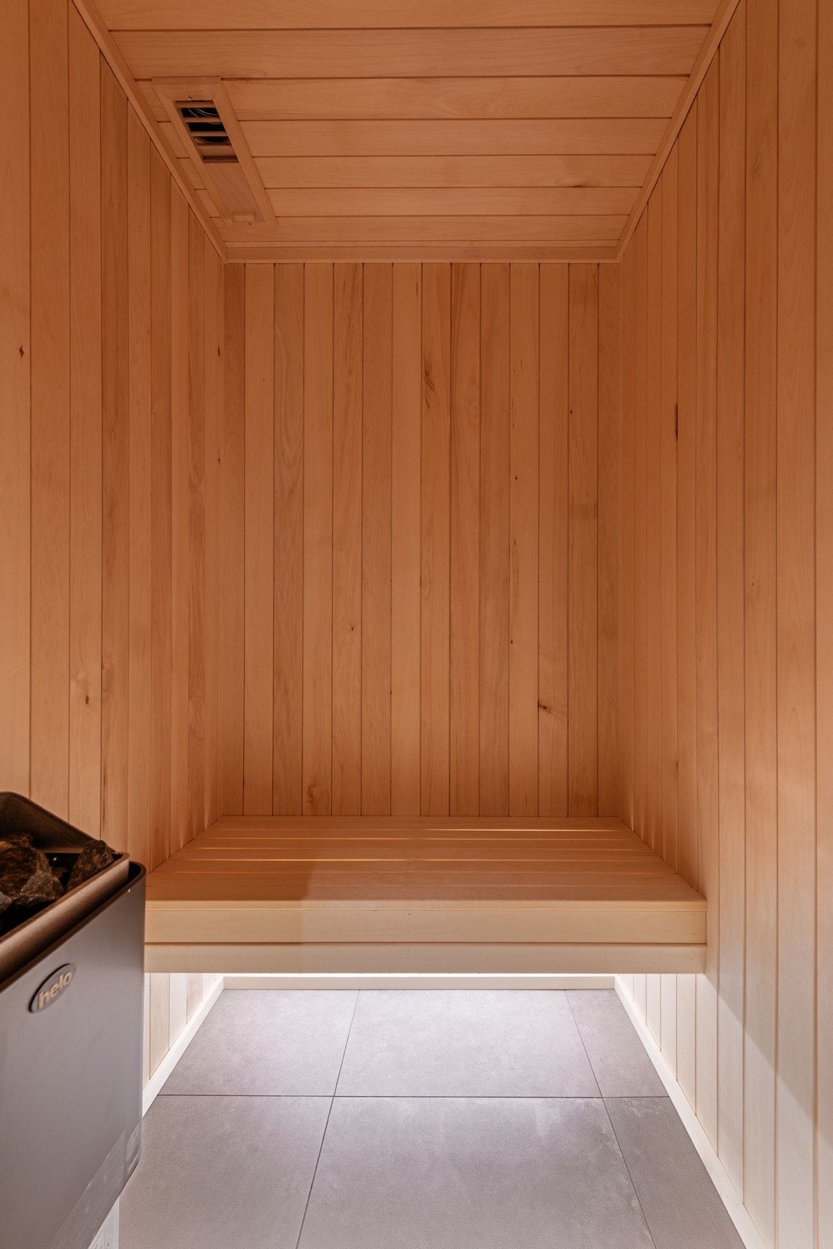 Etter en lang dag med frisk fjelluft og aktive opplevelser finnes det ingenting som slår følelsen av å synke ned i varm badstuevarme Galleribilde