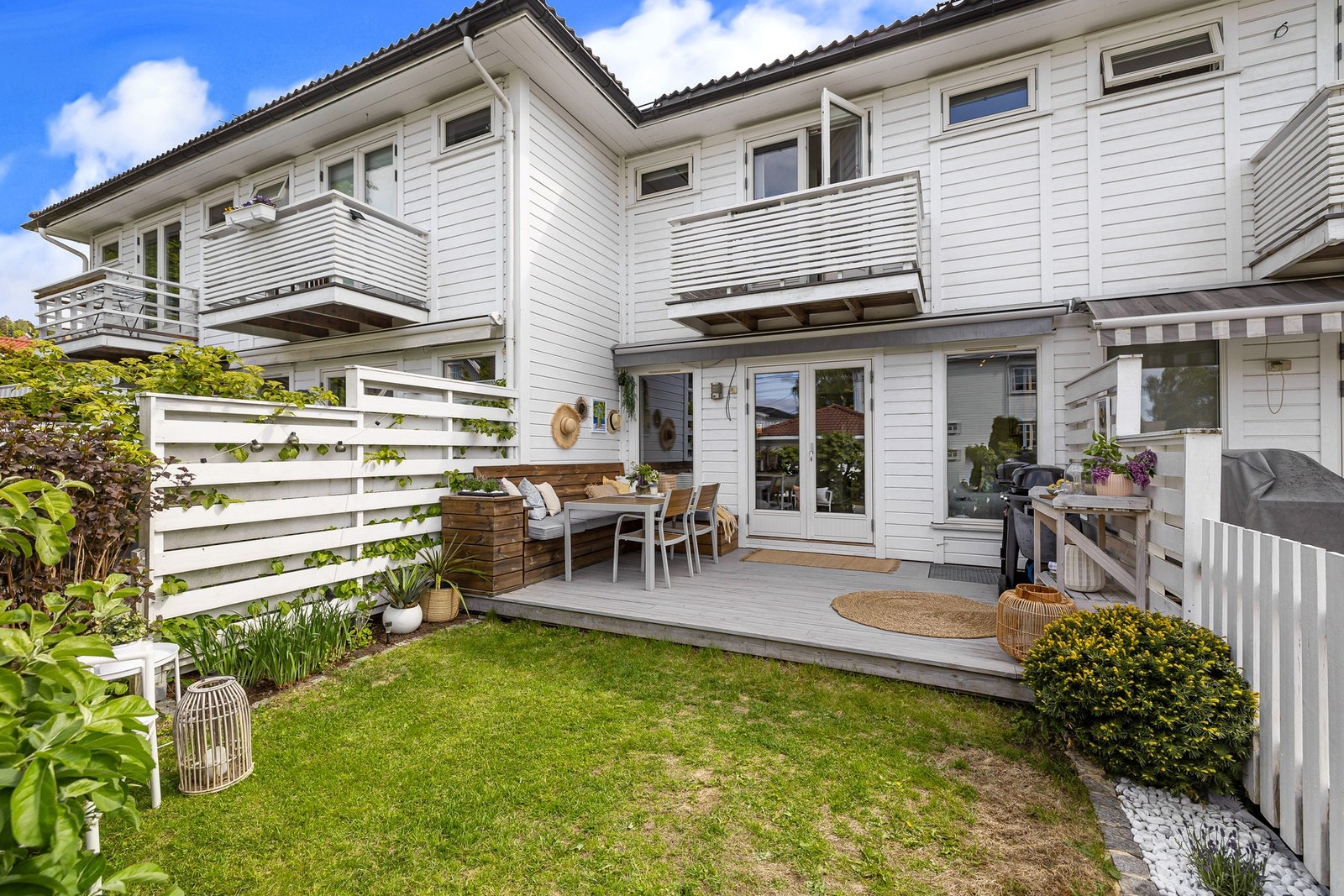 Bilder tatt på sommerstid. Galleribilde