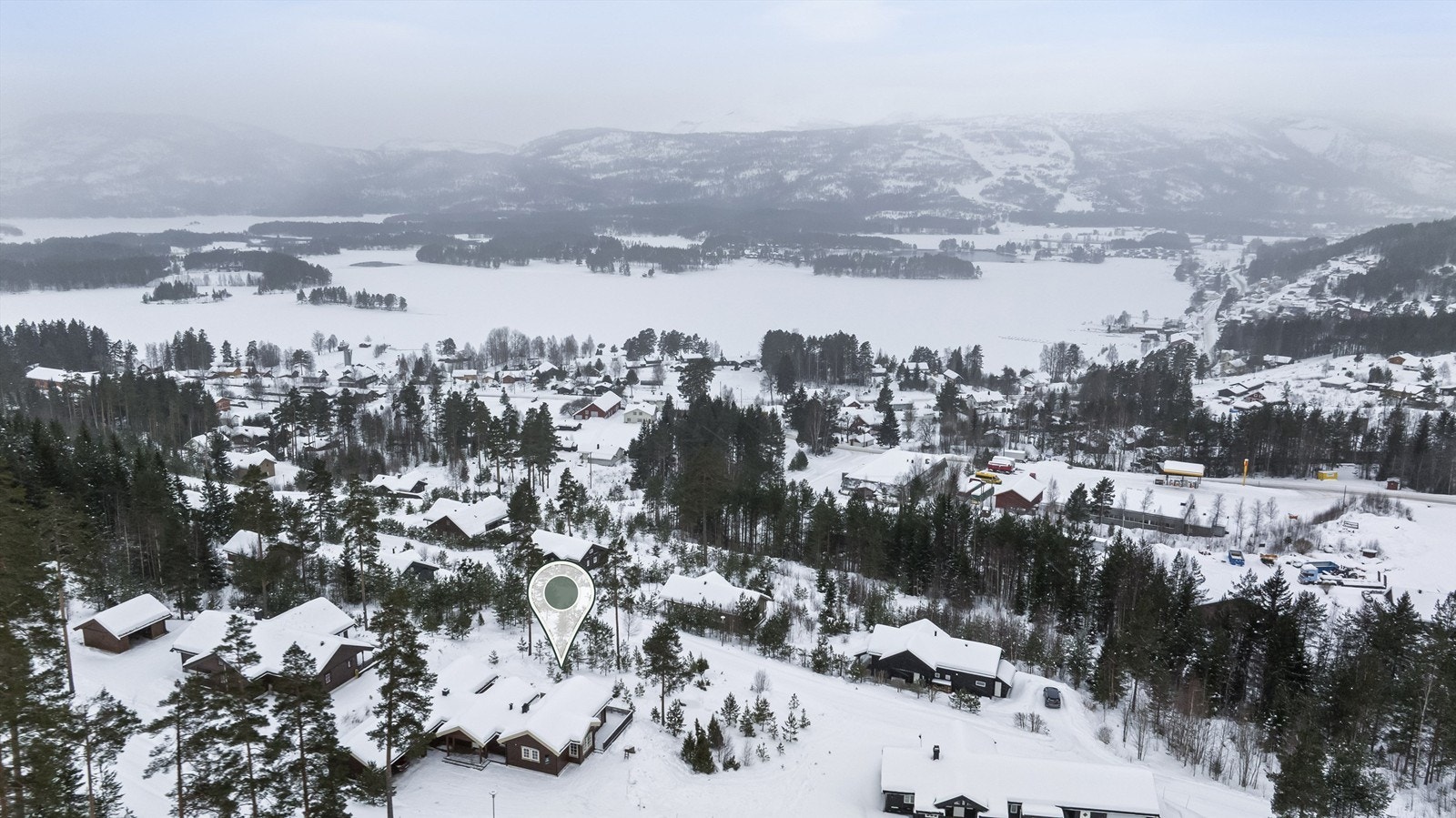 Helt usjenert og flott beliggende i terrenget Galleribilde
