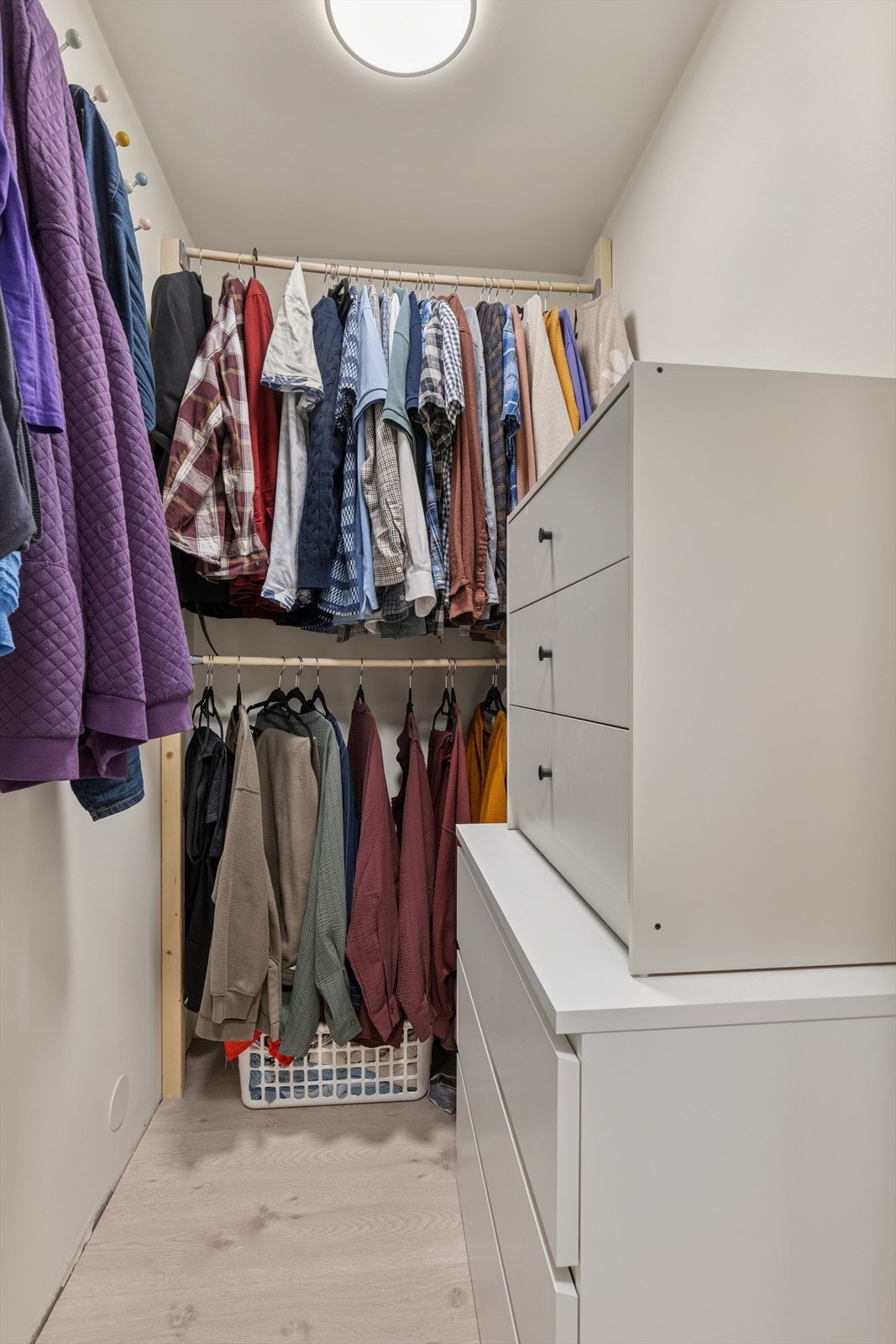 Bod like ved bad og hoved soverommet benyttes i dag som "walk-in". Galleribilde