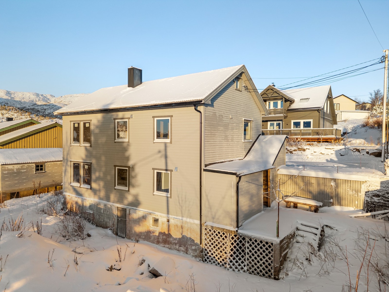 I 2024 ble det lagt ny kledning på sør- og vestvegg Galleribilde