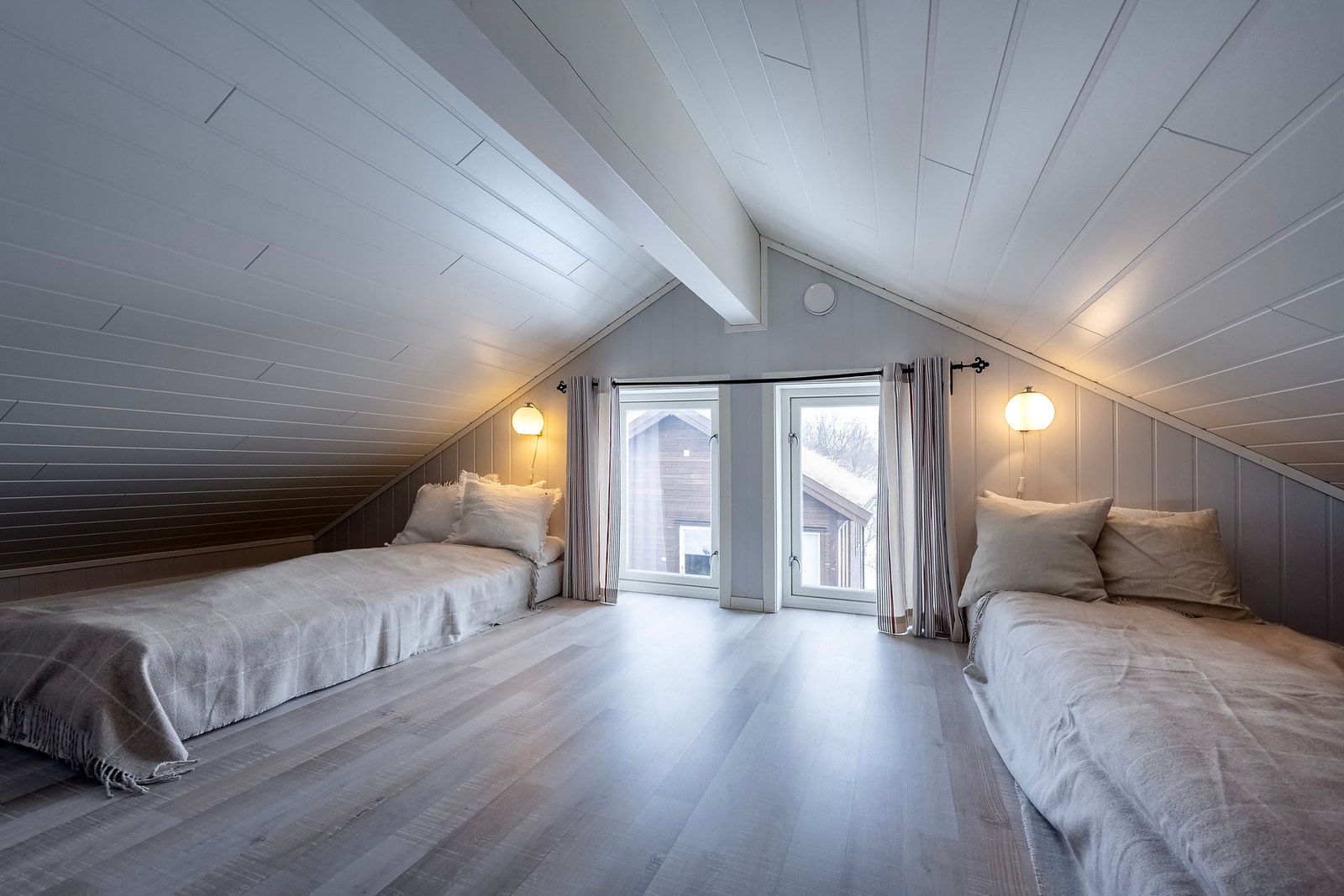 Over stuen er det mulighet for ulike møbleringsvarianter. Galleribilde