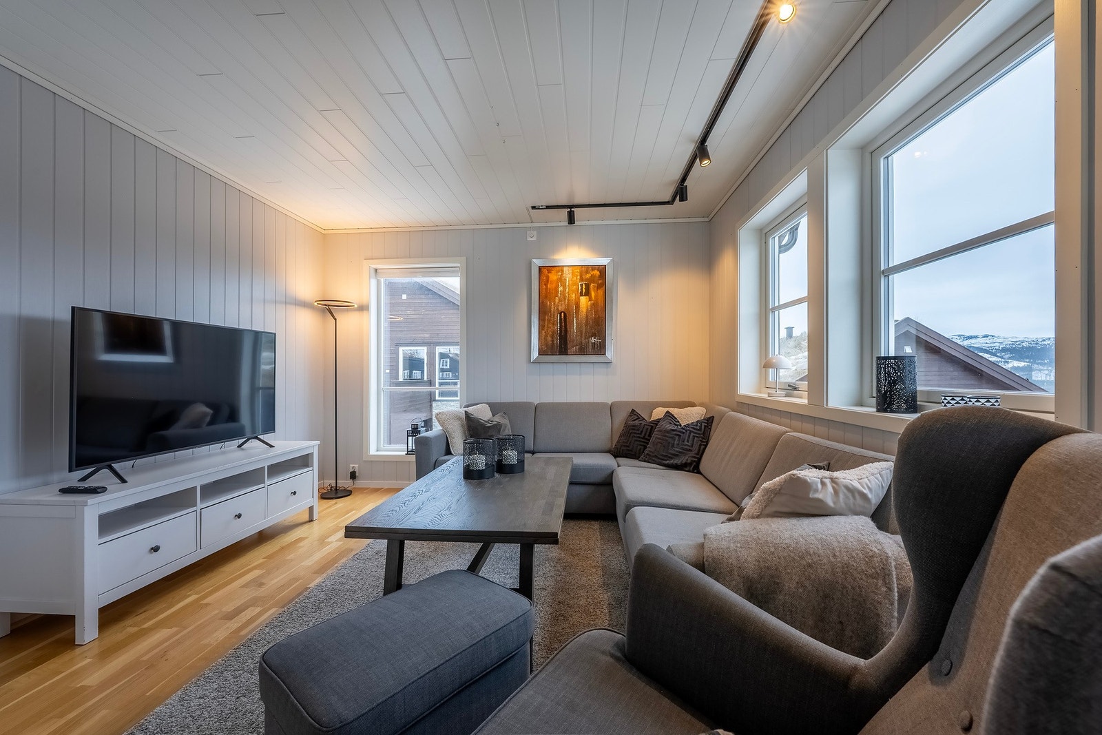 Den gode og praktiske planløsningen byr på flere møbleringsmuligheter. Galleribilde