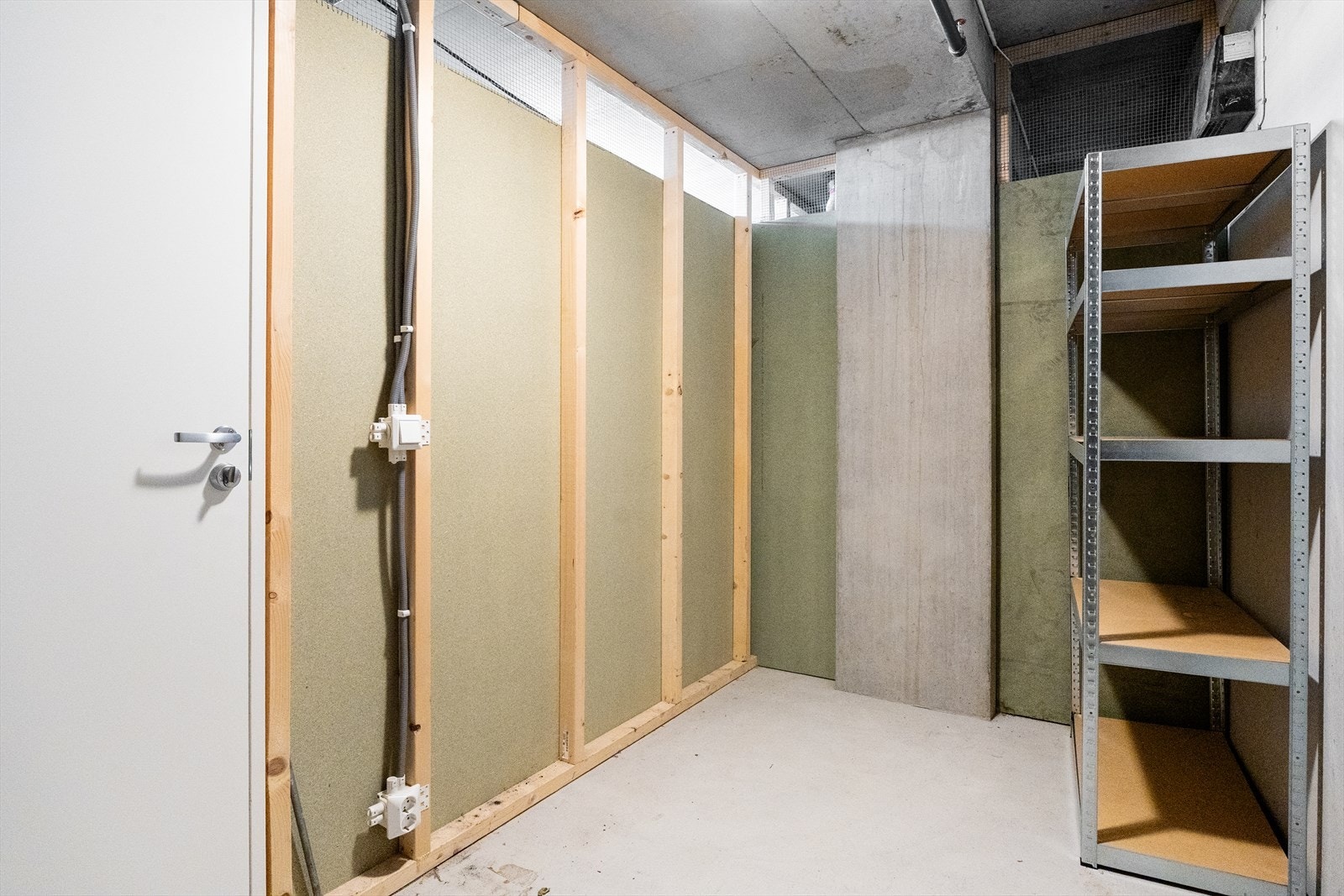 Gode lagringsmuligheter i medfølgende sportsbod Galleribilde